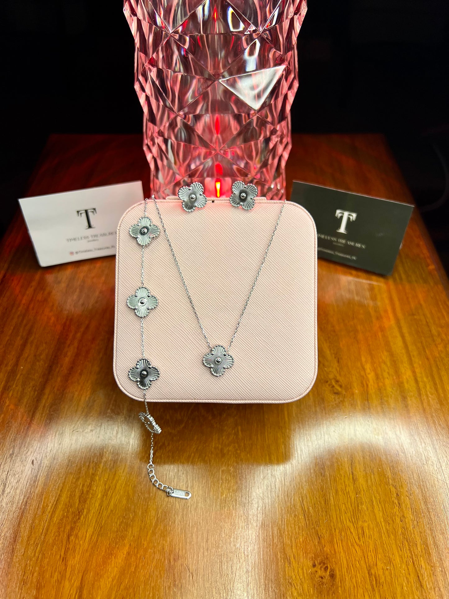 Premium Quality Stainless Steel 18k Silver Clover 3pc Set
