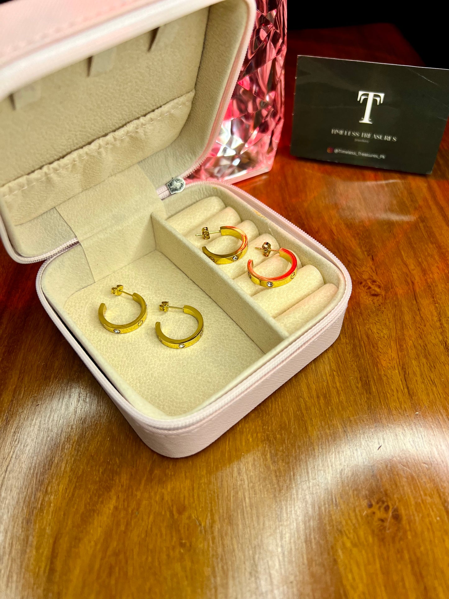 Premium Quality Stainless Steel 18k Cartier Stone Luxury Hoops