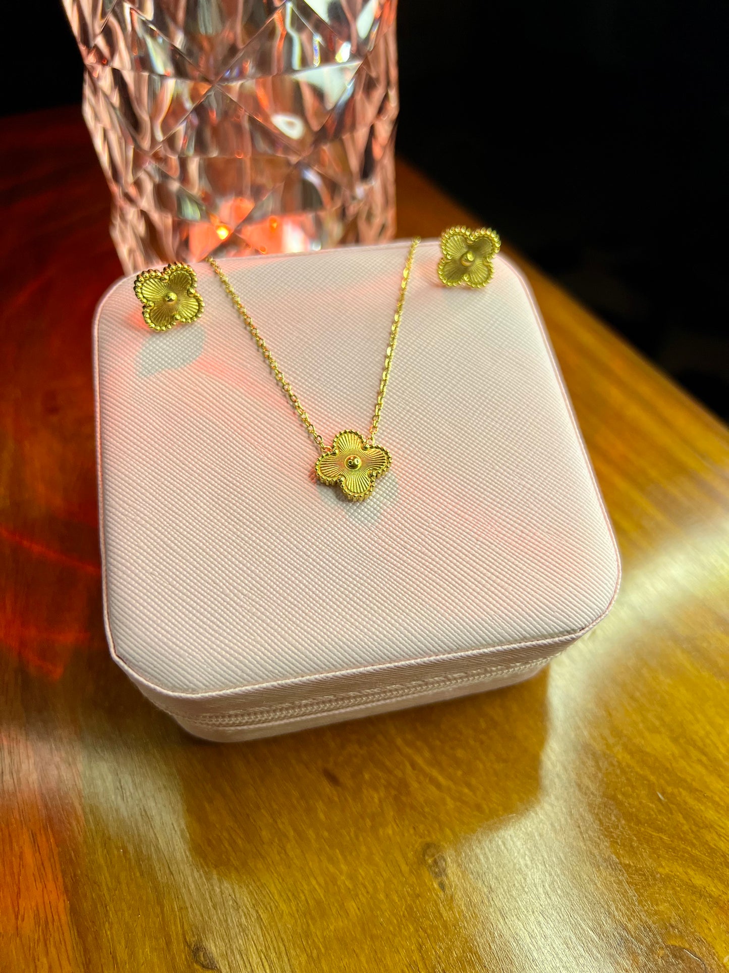 Premium Quality Stainless Steel 18k Golden Clover Necklace Earring Set