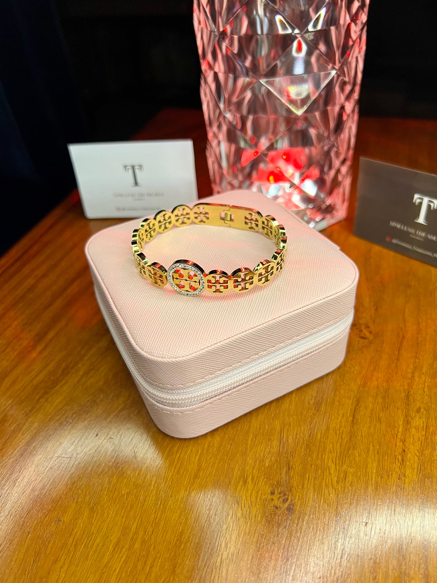 Premium Quality Stainless Steel 18k Tory Heavy Allover Luxury Handcuff