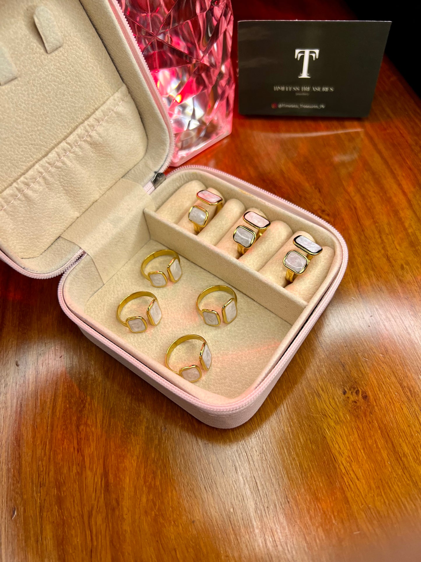 Premium Quality Stainless Steel 18k Shell Square Ring