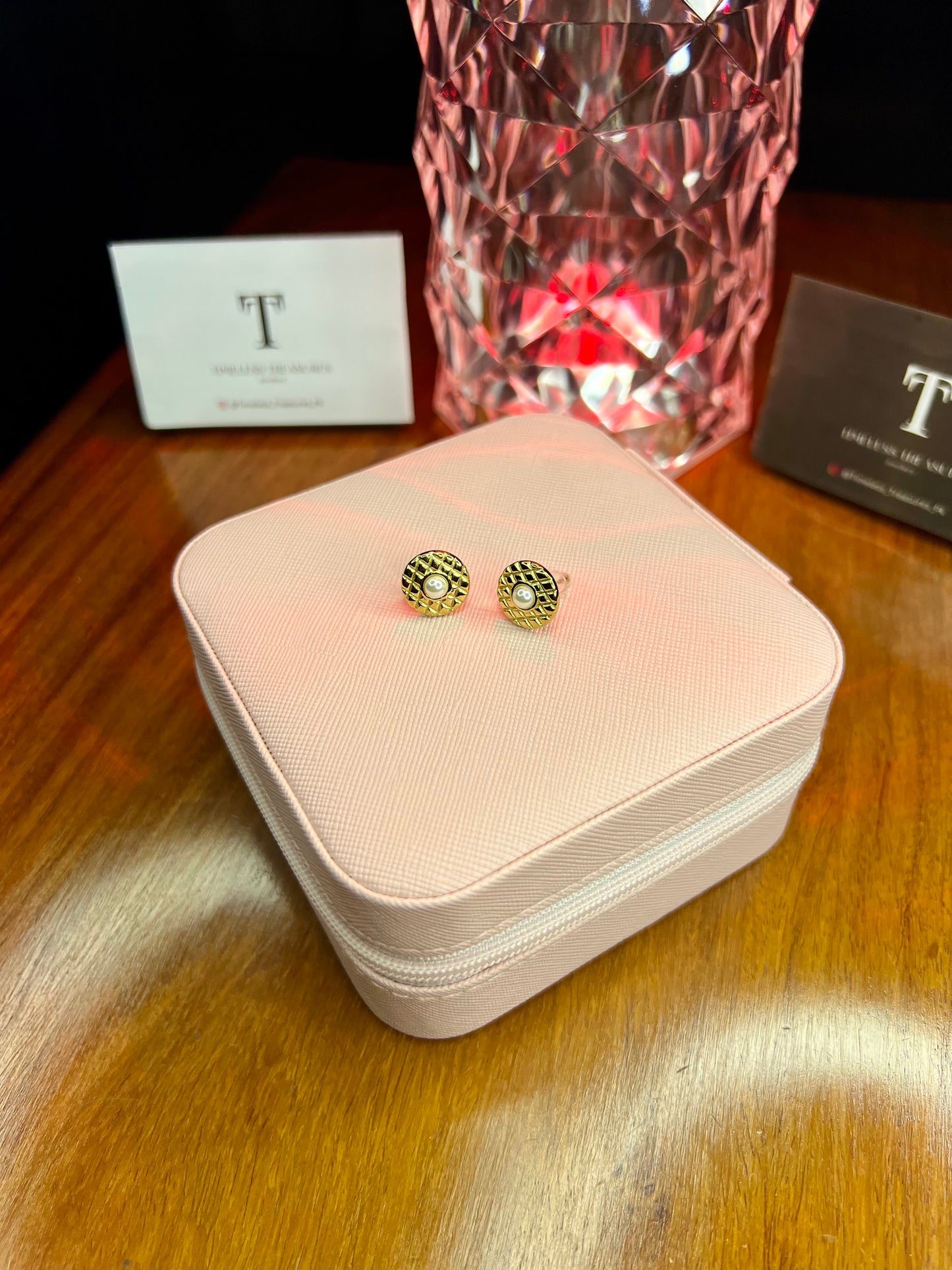 Premium Quality Stainless Steel 18k Small Pearl Vintage EarStuds