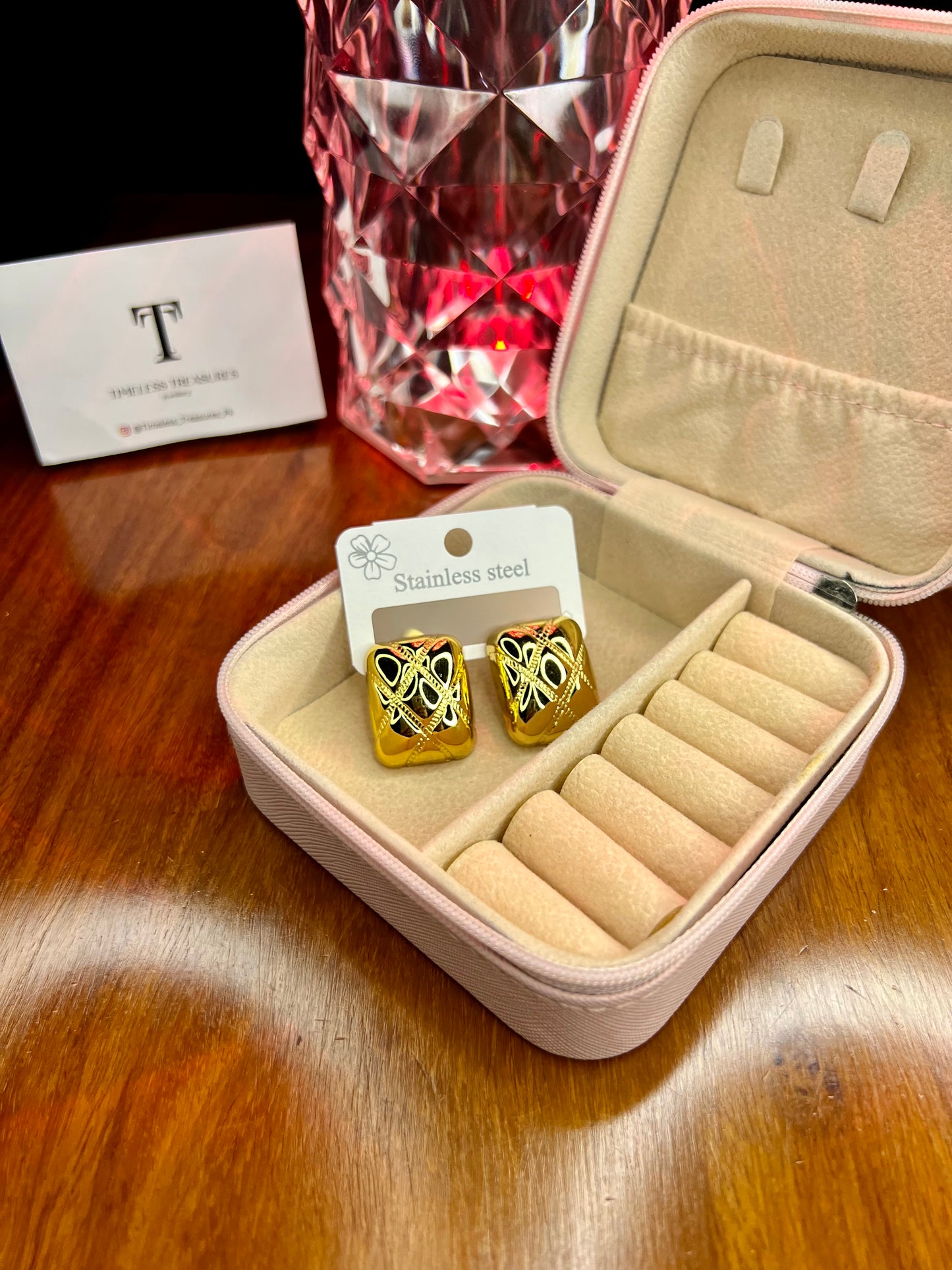 Premium Quality Stainless Steel 18k Golden Maze EarStuds