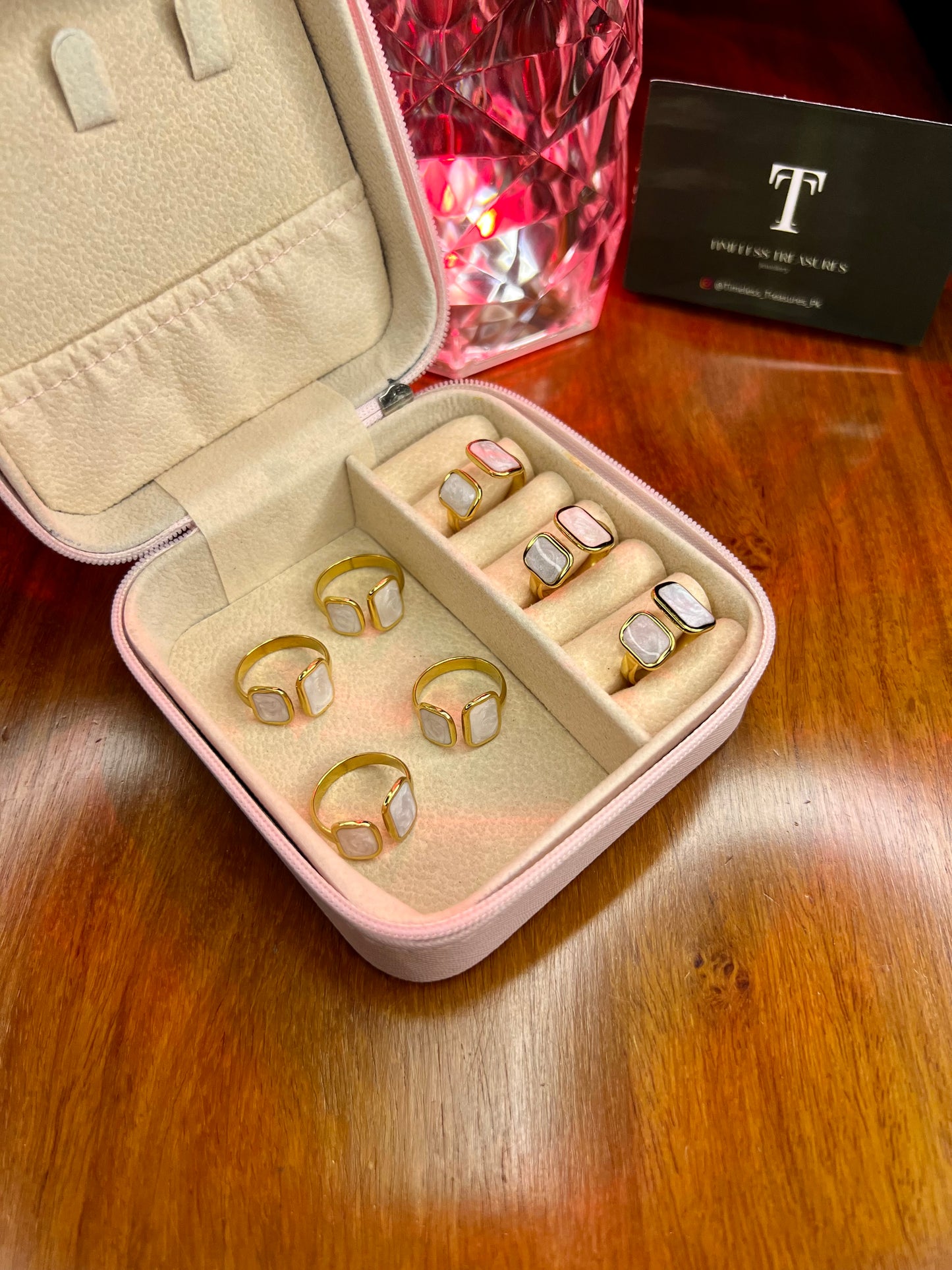 Premium Quality Stainless Steel 18k Shell Square Ring