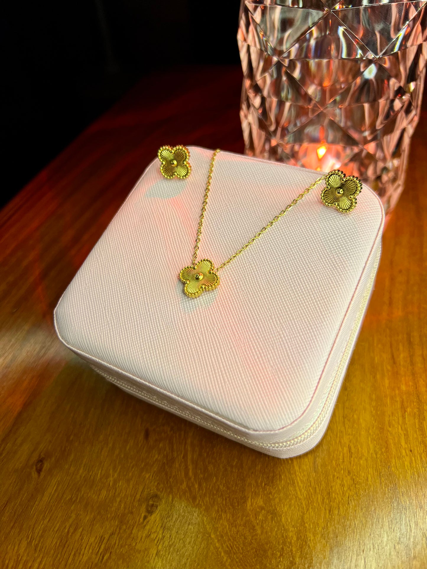 Premium Quality Stainless Steel 18k Golden Clover Necklace Earring Set