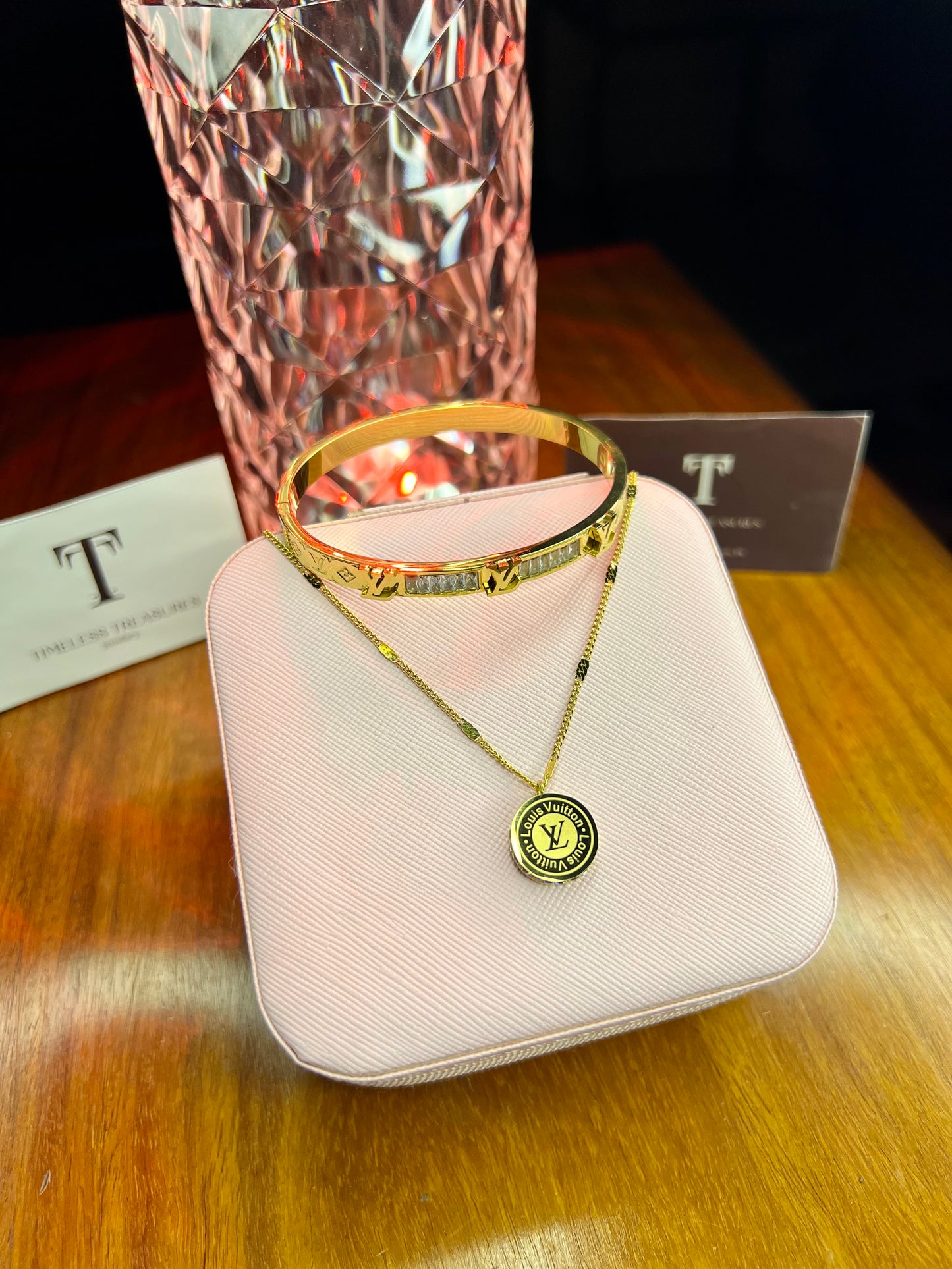 Premium Quality Stainless Steel 18k Lv Necklace Bracelet Set