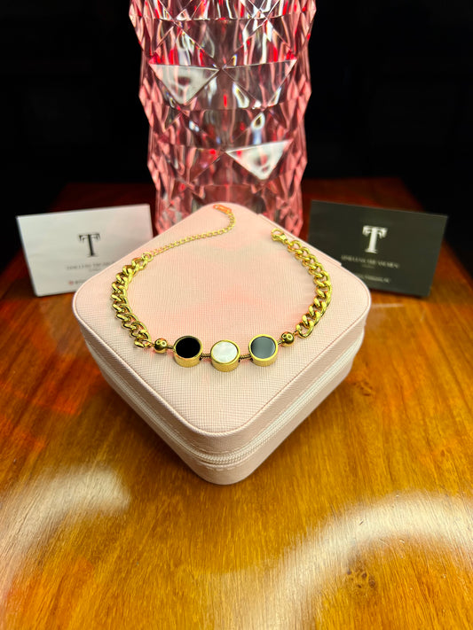 Premium Quality Stainless Steel 18k 3 Motifs Bracelet