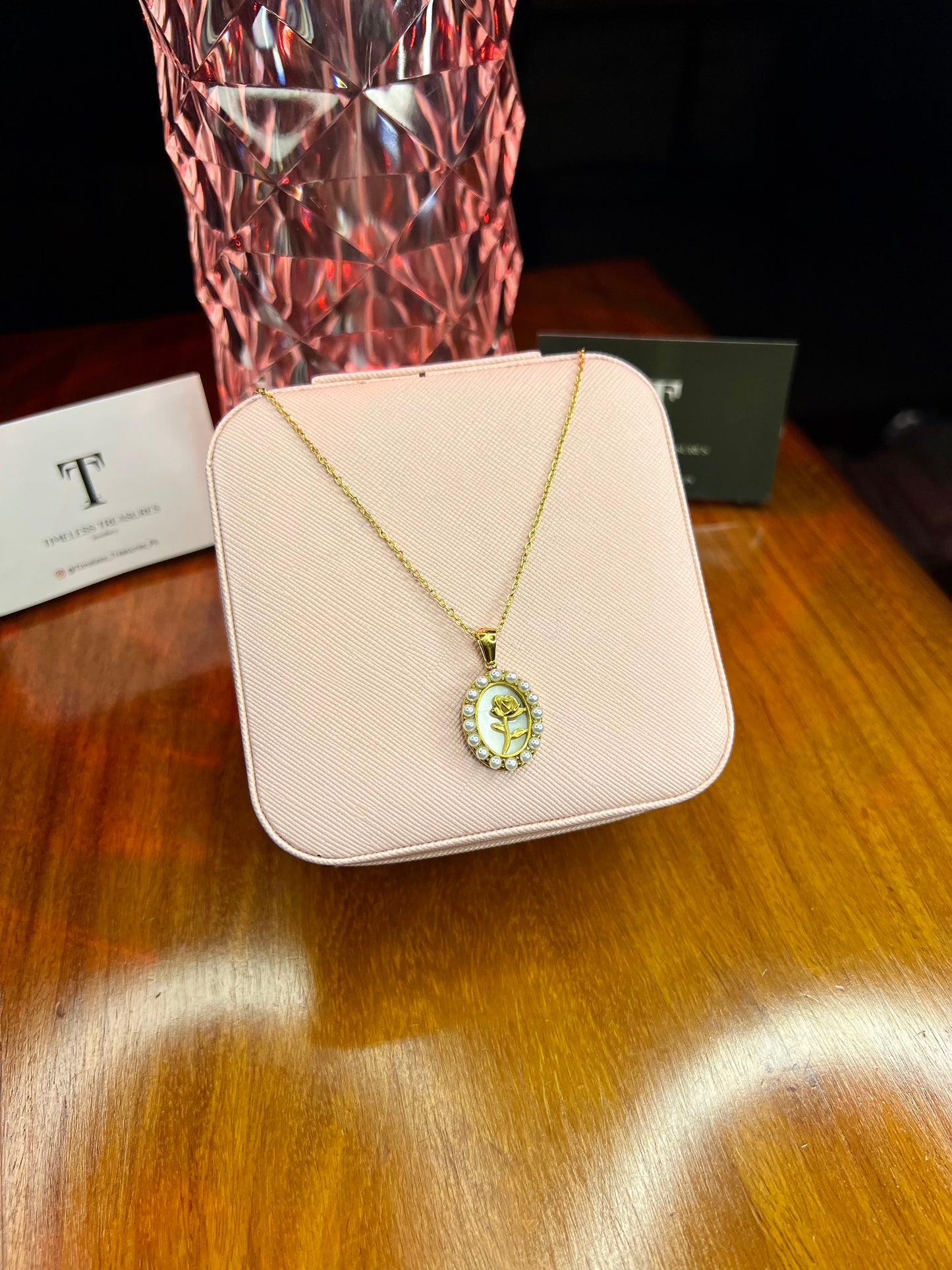Premium Quality Stainless Steel 18k Gold Flower Necklace