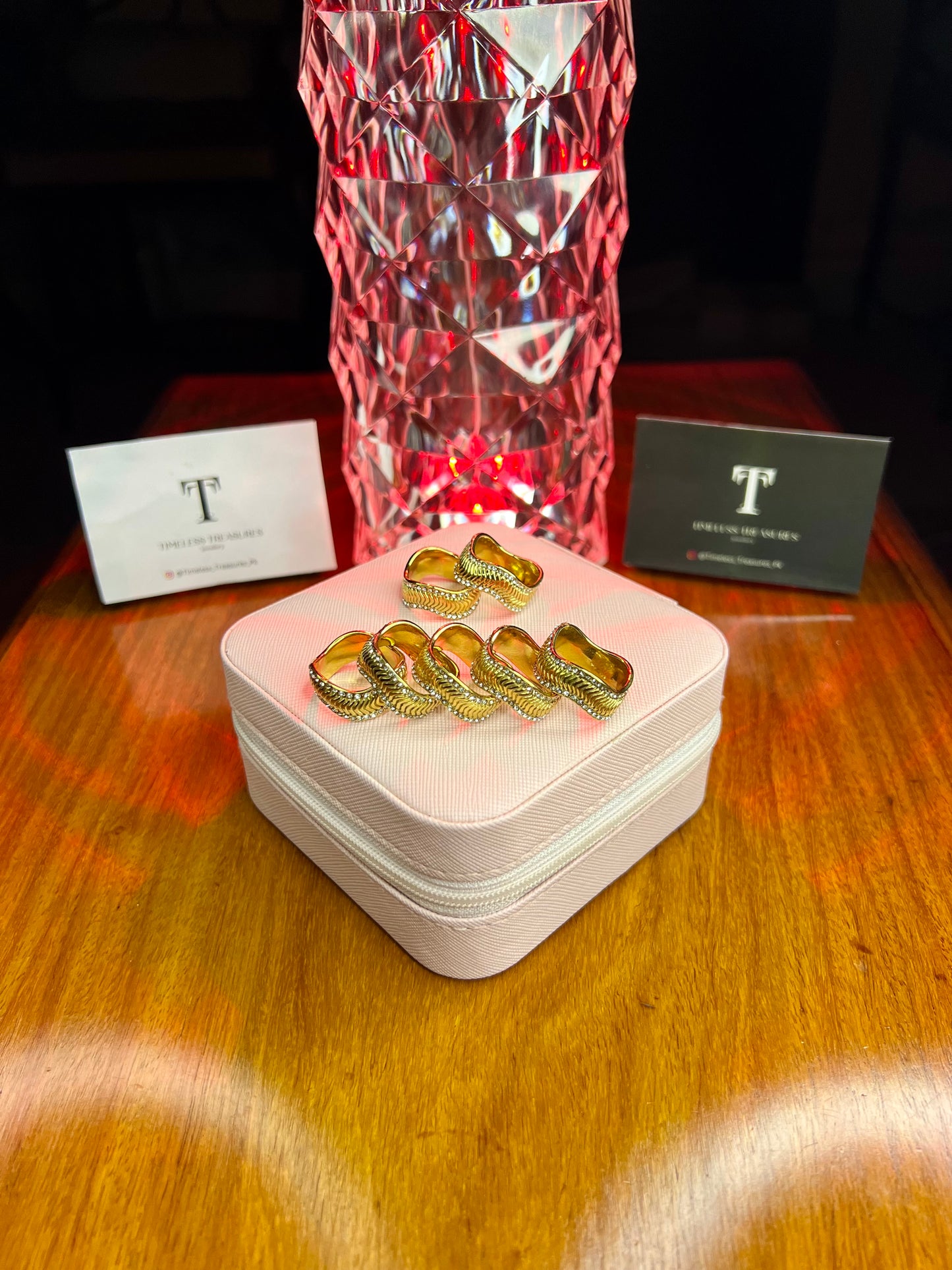 Premium Quality Stainless Steel 18k Golden Sparkle Band