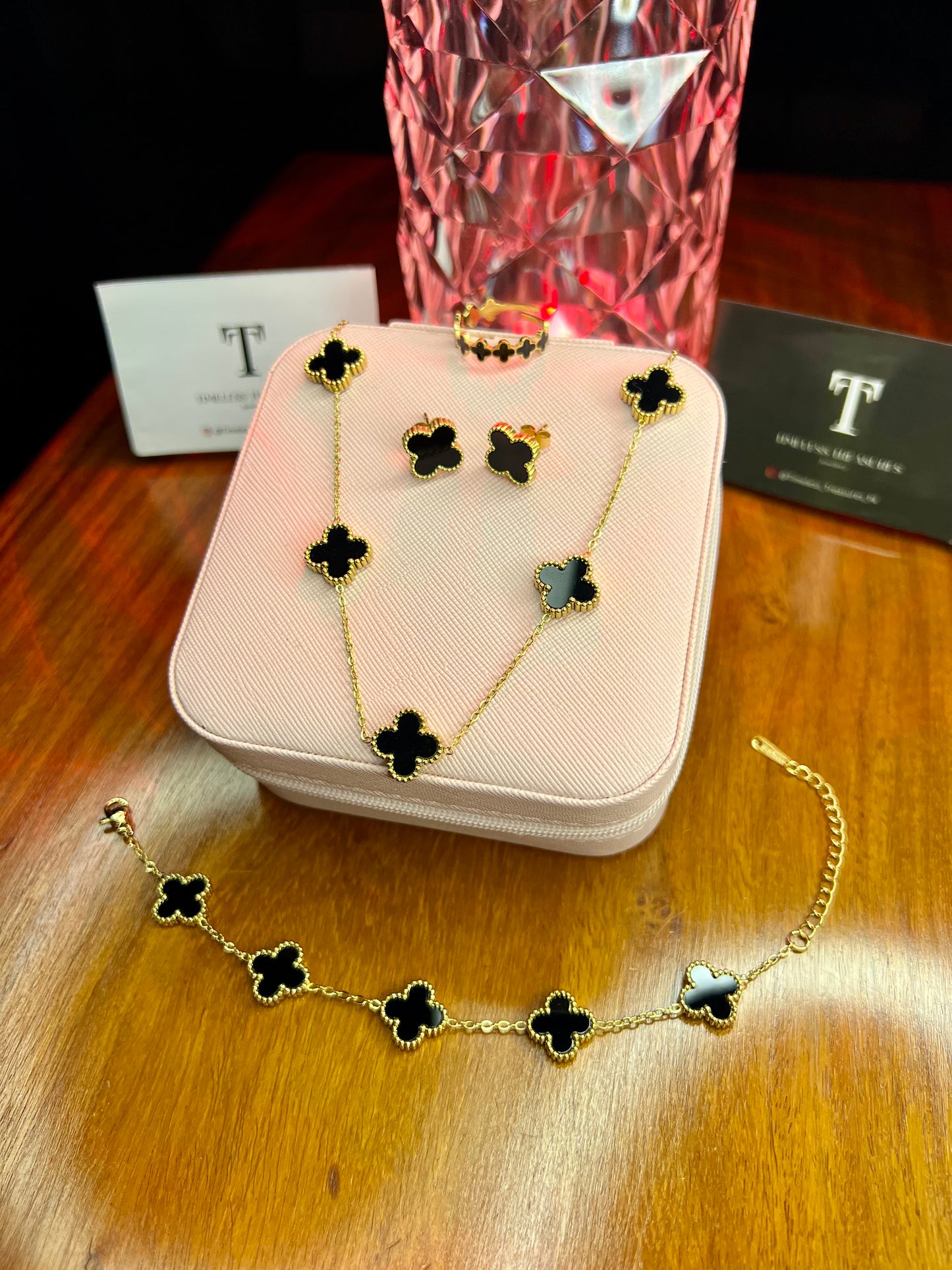 Premium Quality Stainless Steel 18k Black Clover 4pc Set