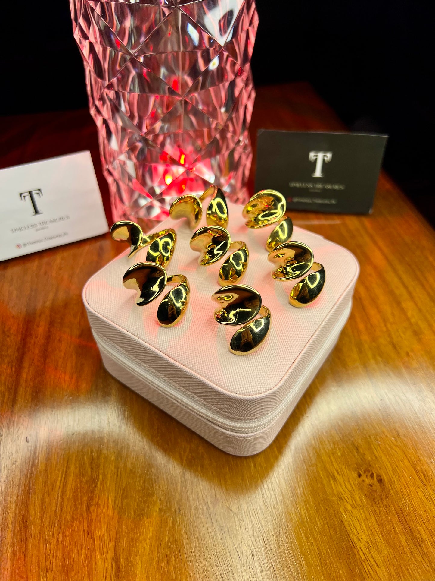 Premium Quality Stainless Steel 18k Curvy Gold Ring