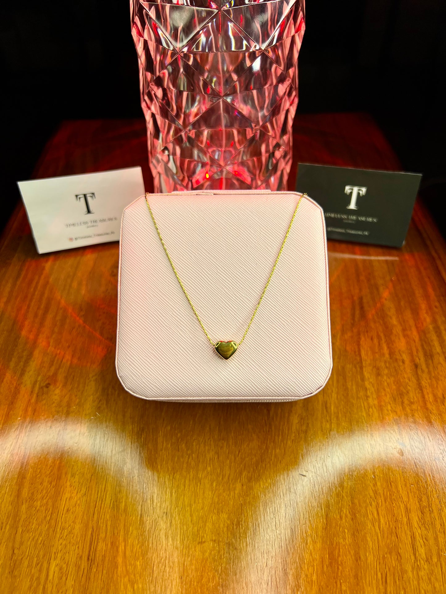 Premium Quality Stainless Steel 18k Retro Heart Necklace