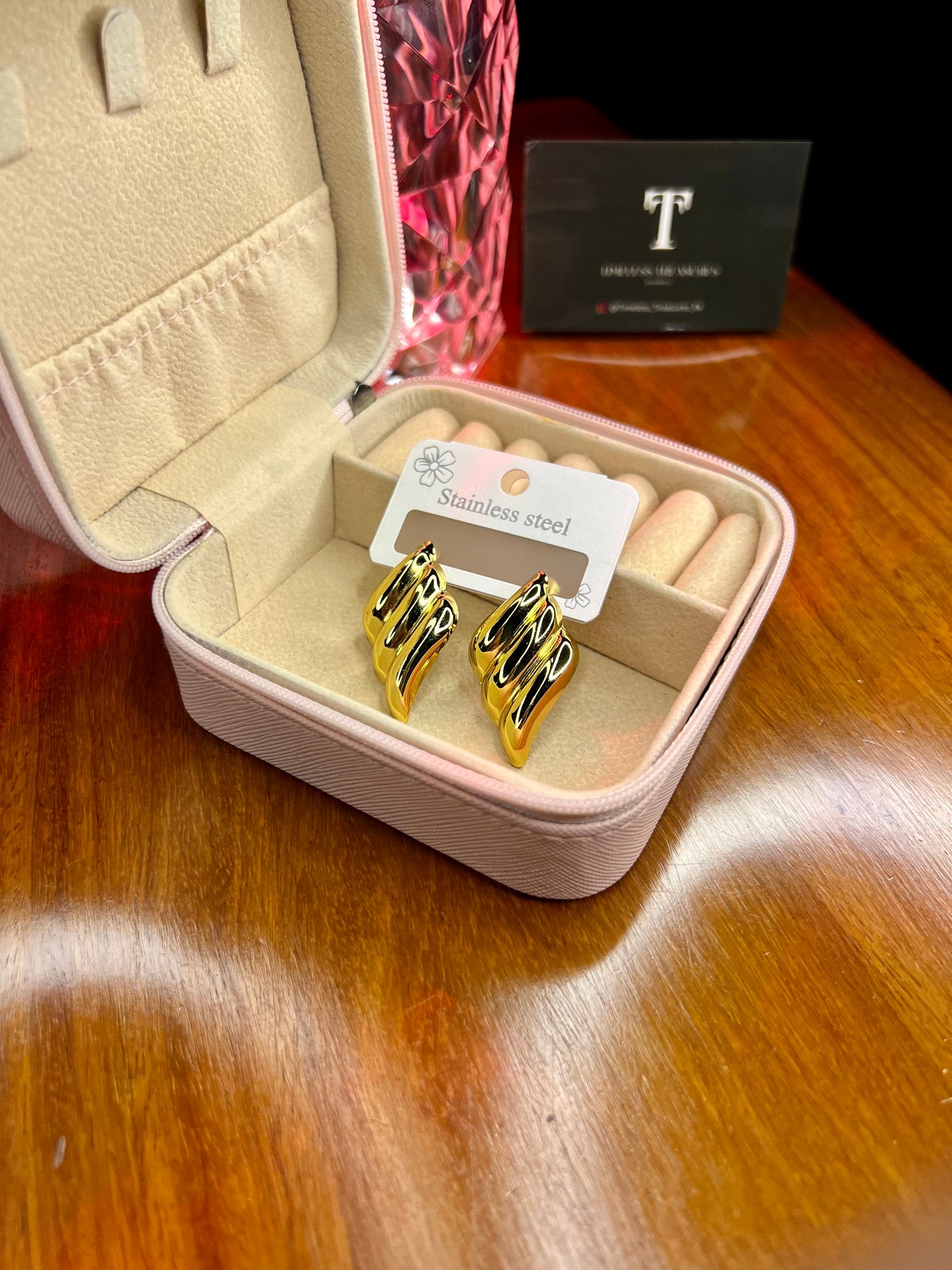 Premium Quality Stainless Steel 18k Auric Waves EarStuds