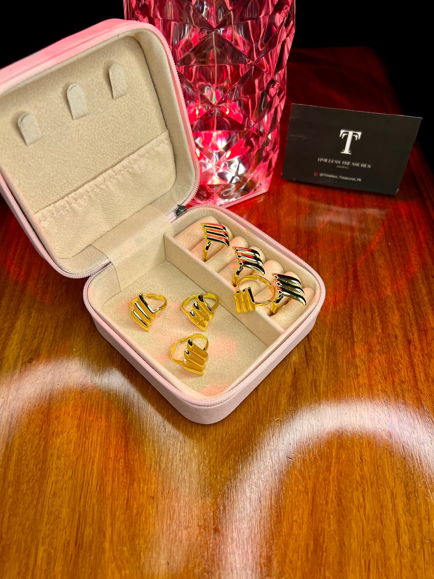 Premium Quality Stainless Steel 18k Radiant Wave Ring