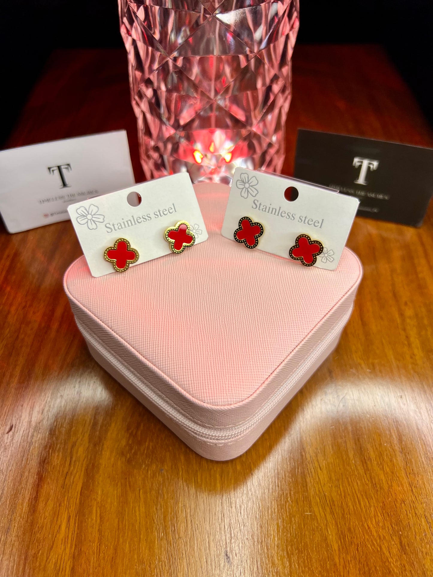 Premium Quality Stainless Steel 18k Red Clover EarStuds