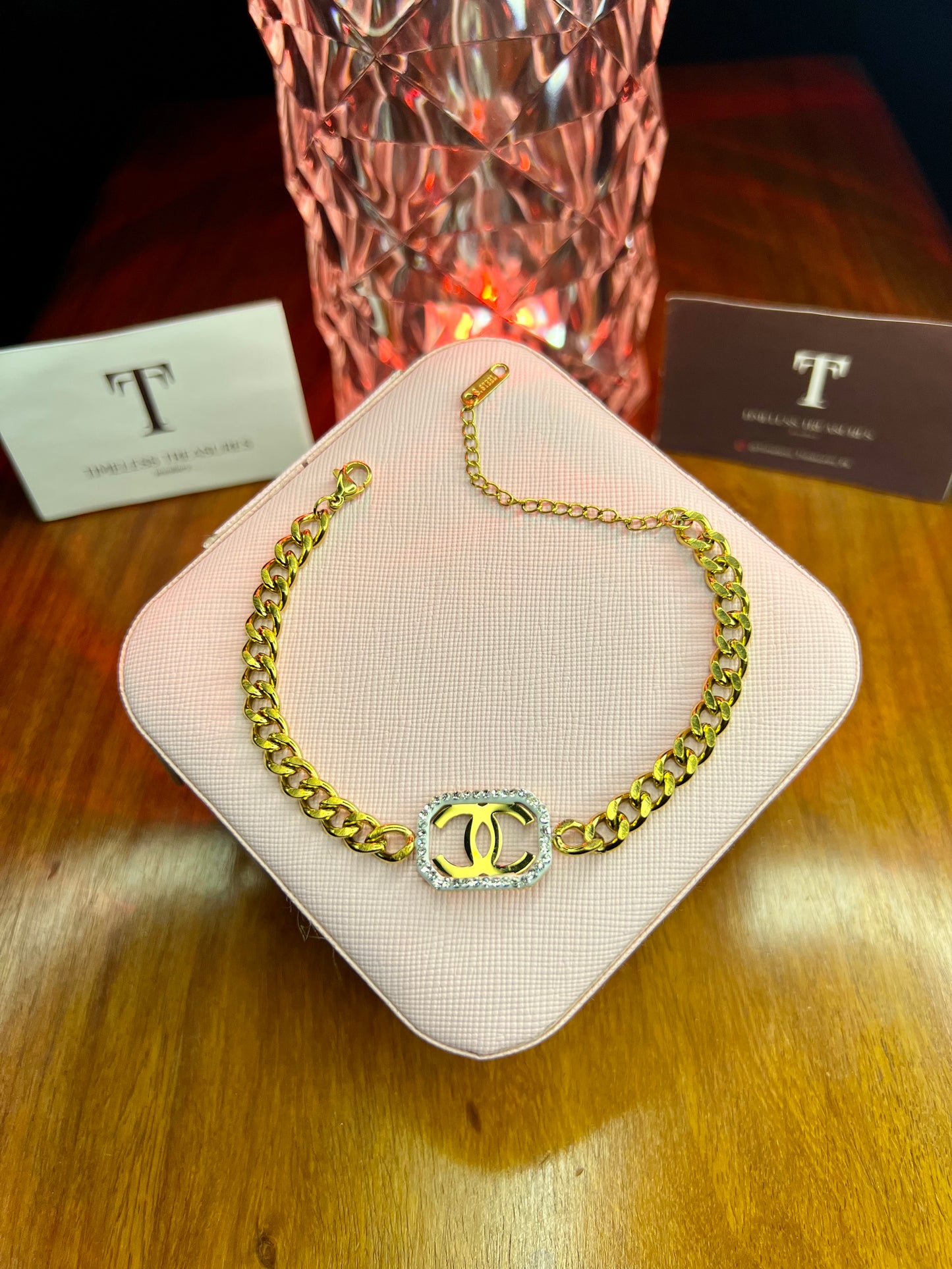 Premium Quality Stainless Steel 18k Diamantés Branded Bracelet
