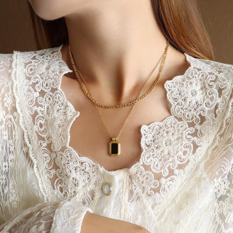 Premium Quality Stainless Steel 18k Double Chain Black Shell Necklace