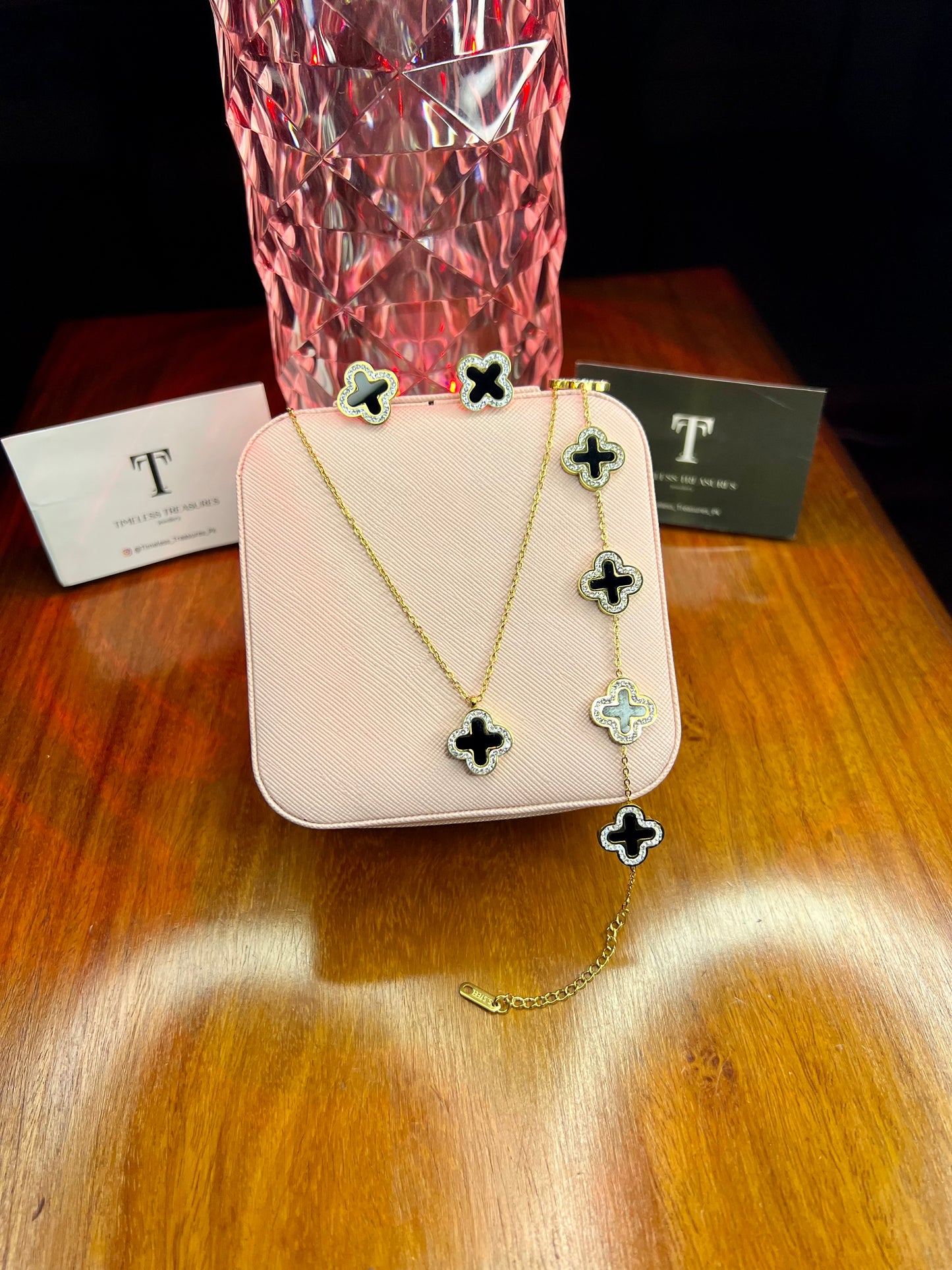 Premium Quality Stainless Steel 18k Black Clover 3pc Set