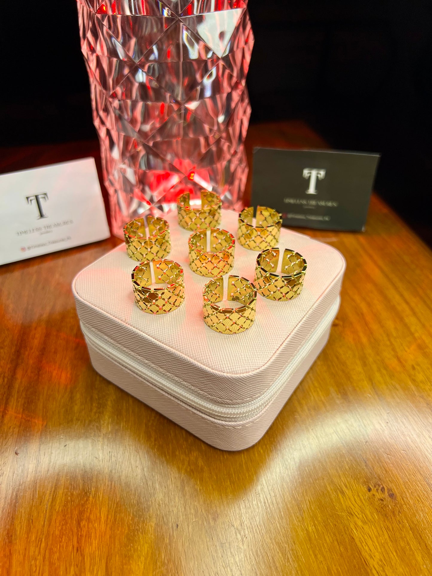 Premium Quality Stainless Steel 18k Honey Comb Luxury Ring