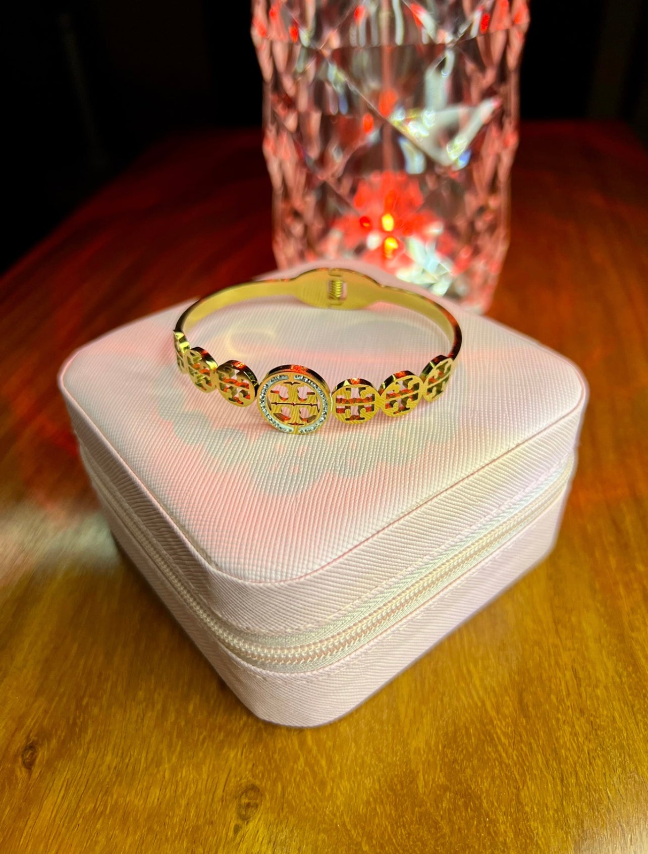 Premium Quality Stainless Steel 18k Tory Classic Handcuff