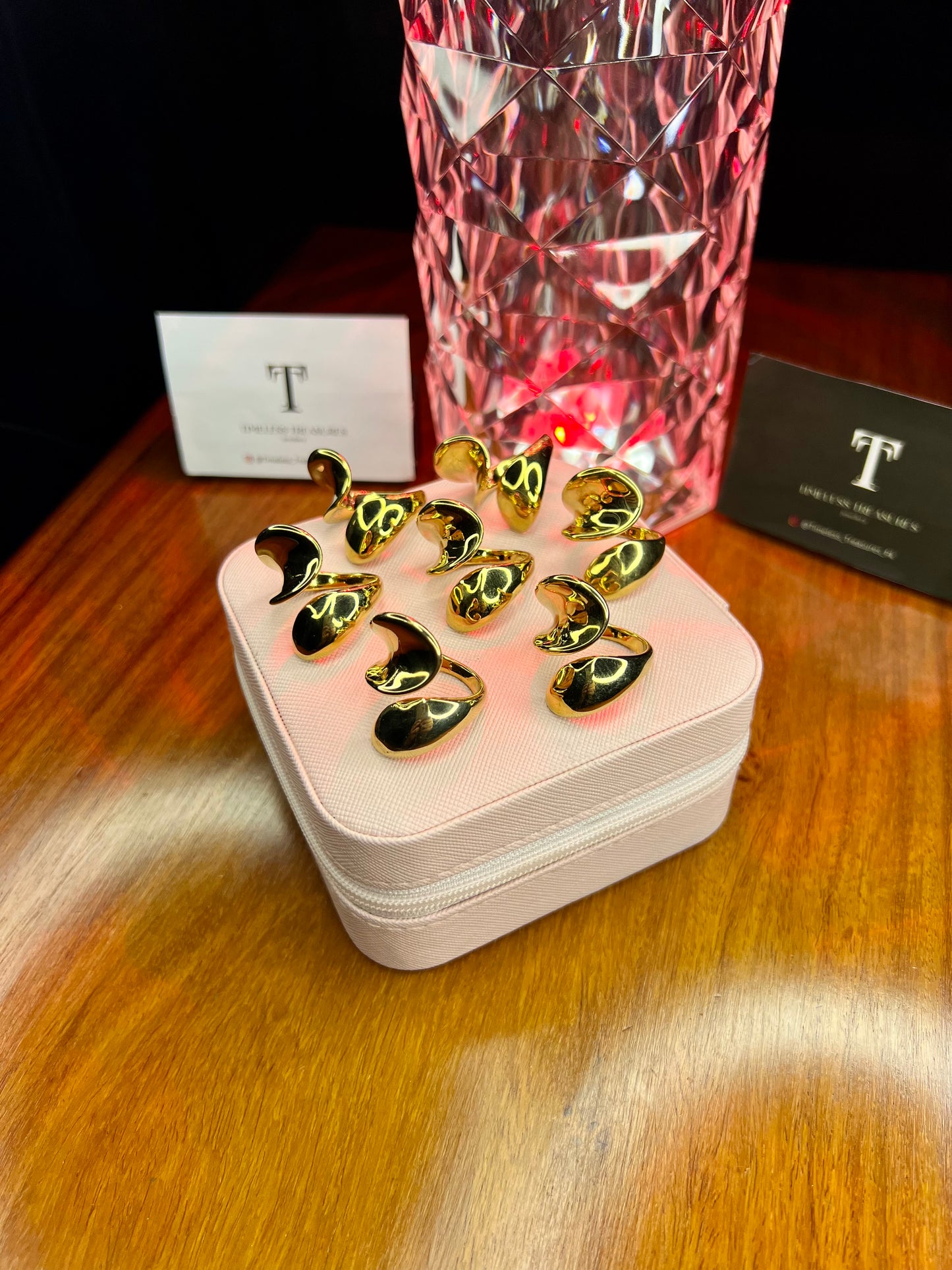 Premium Quality Stainless Steel 18k Curvy Gold Ring