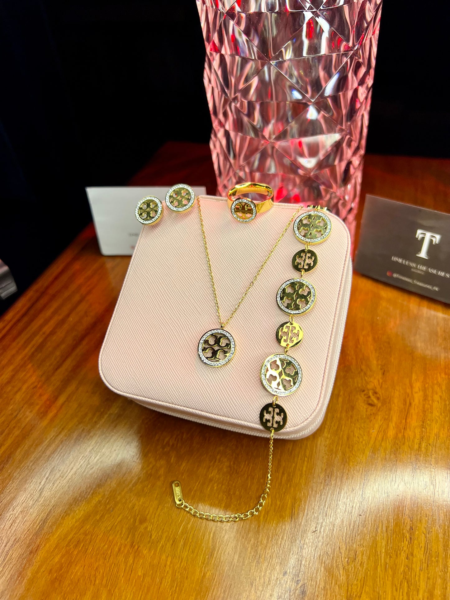 Premium Quality Stainless Steel 18k Tory 4pc Set