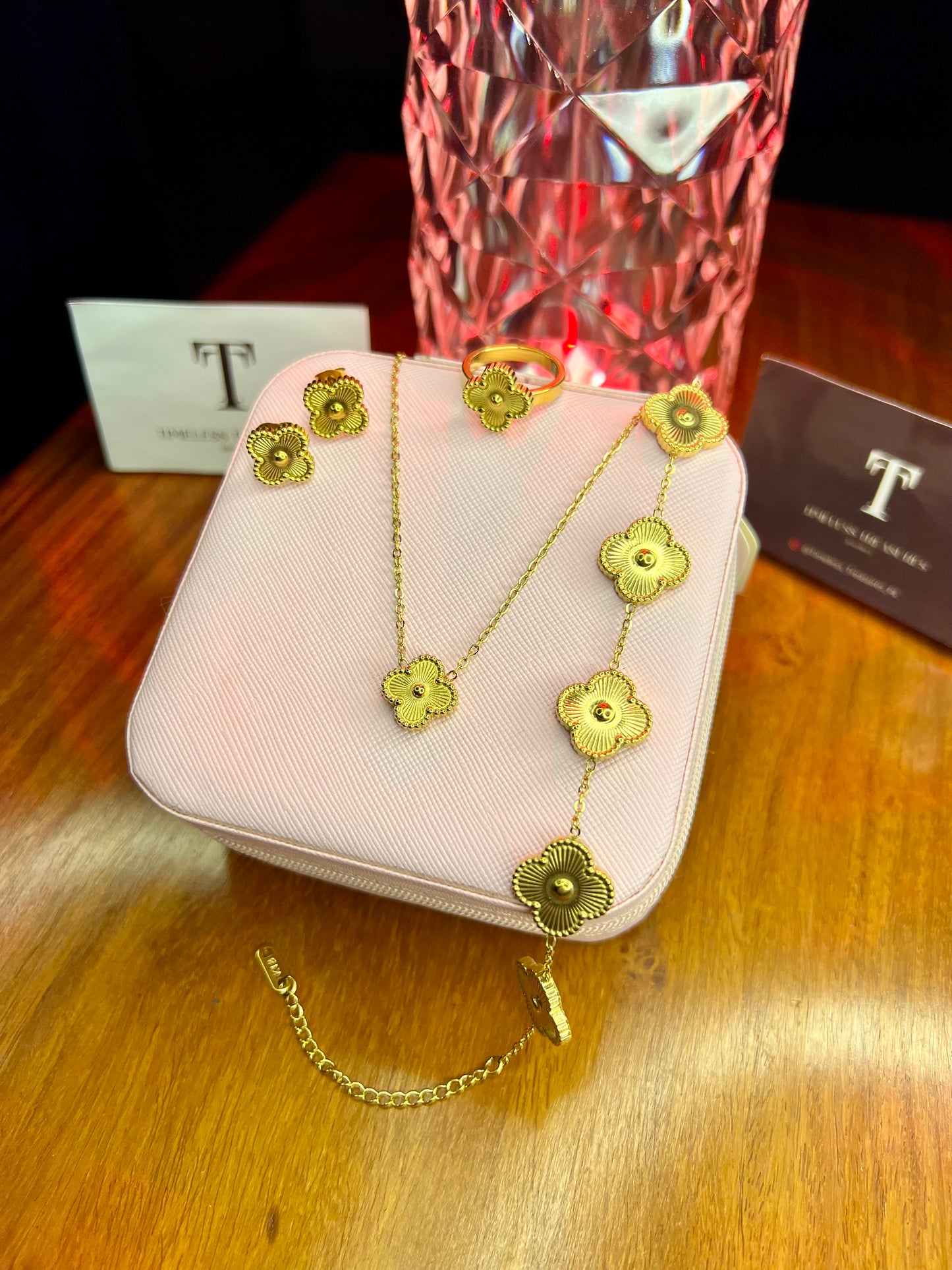 Premium Quality Stainless Steel 18k Golden Clover 4pc Set