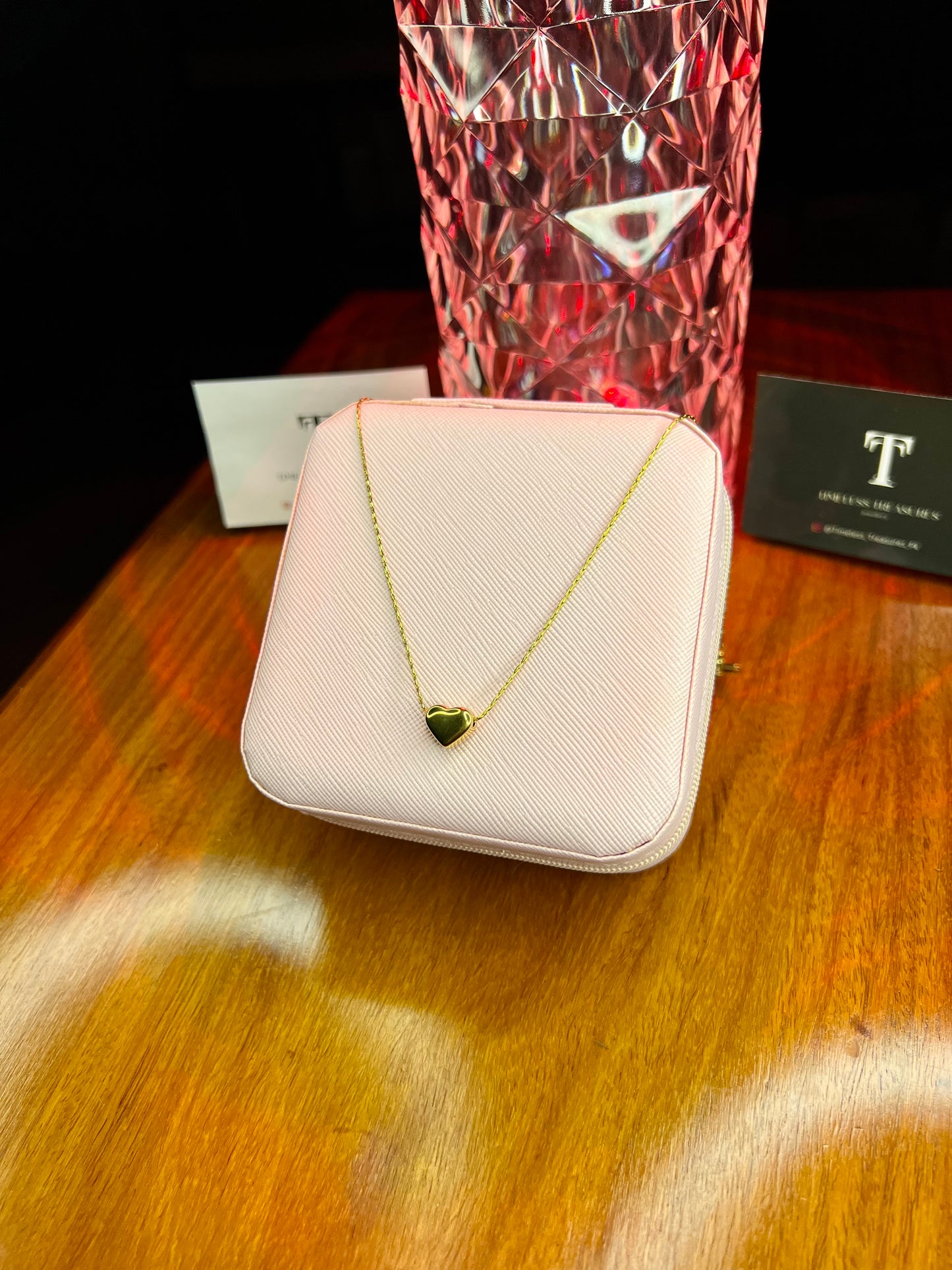 Premium Quality Stainless Steel 18k Retro Heart Necklace