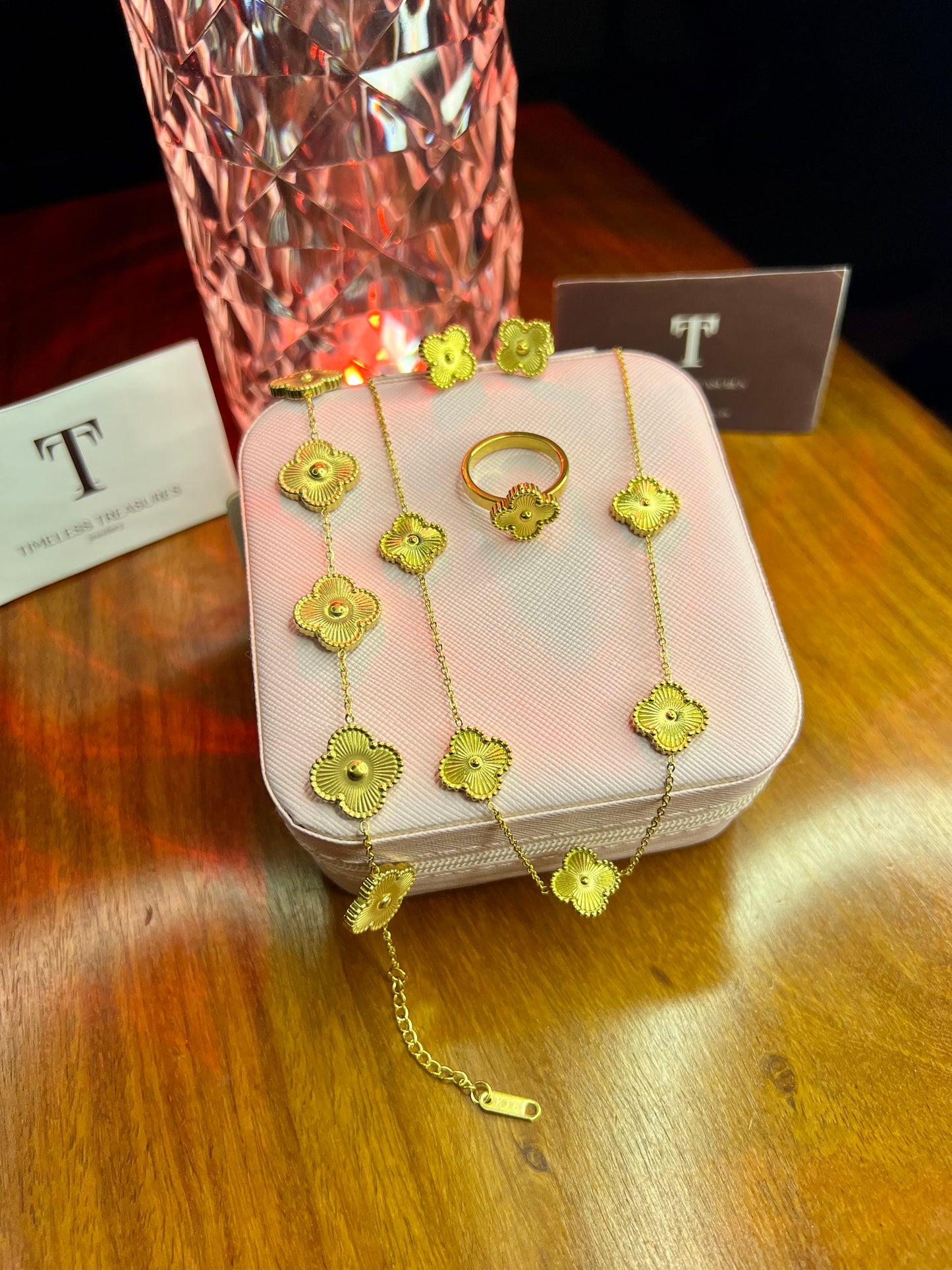 Premium Quality Stainless Steel 18k Gold Clover 4pc Set With 5 Clover Chain