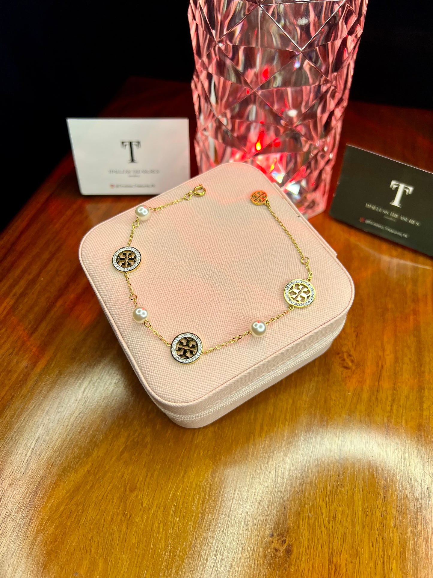 Premium Quality Stainless Steel 18k Tory Pearl Luxury Bracelet