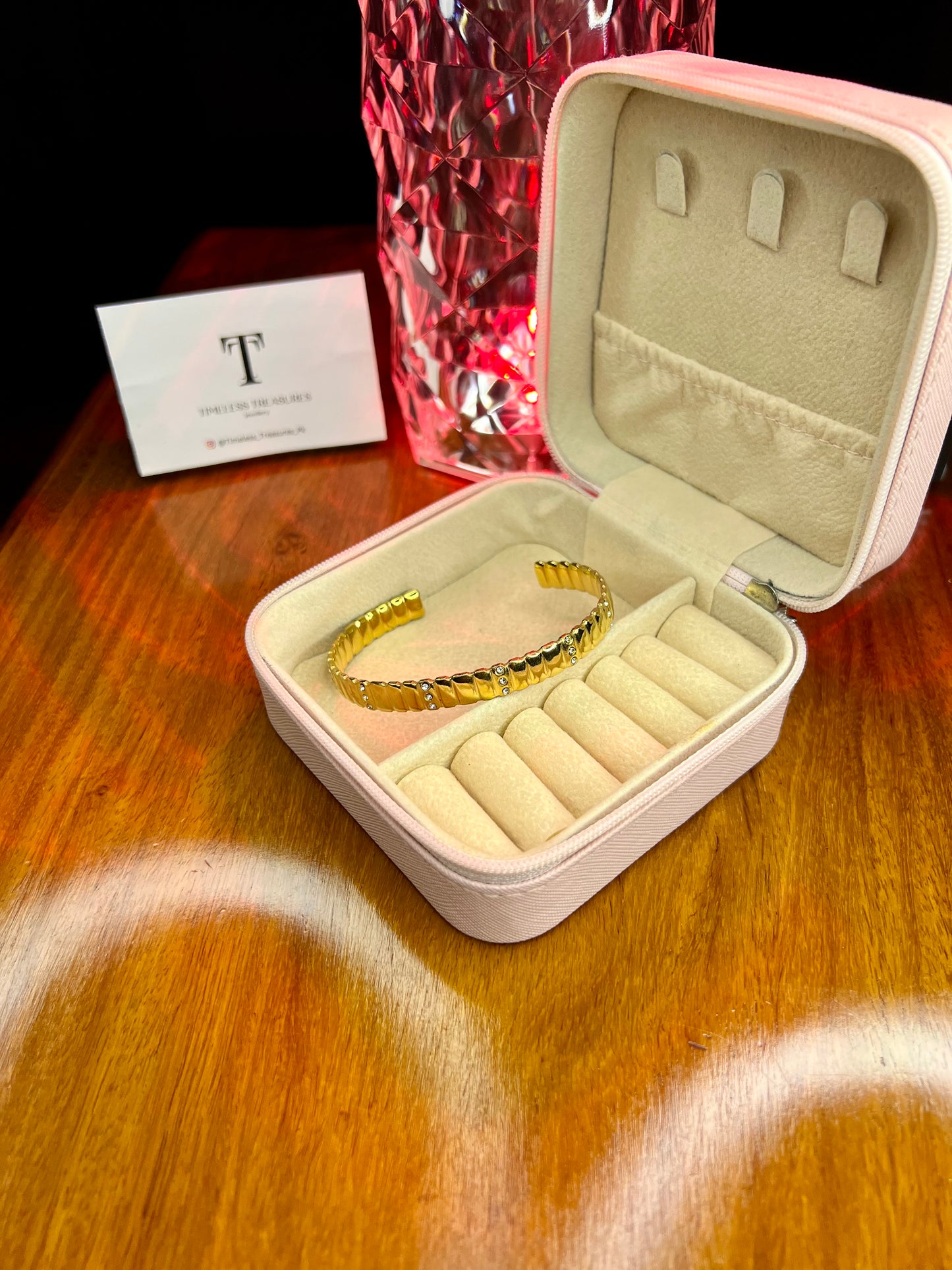 Premium Quality Stainless Steel 18k Lux Line Bracelet