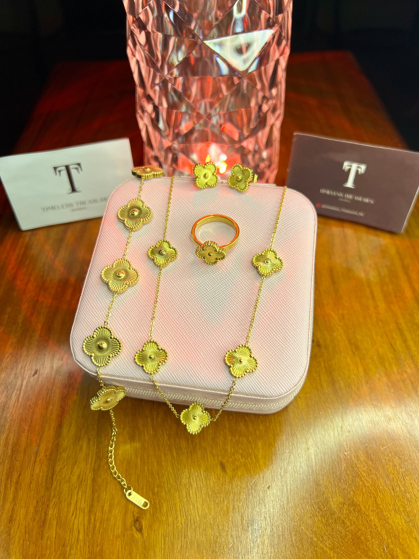 Premium Quality Stainless Steel 18k Gold Clover 4pc Set With 5 Clover Chain