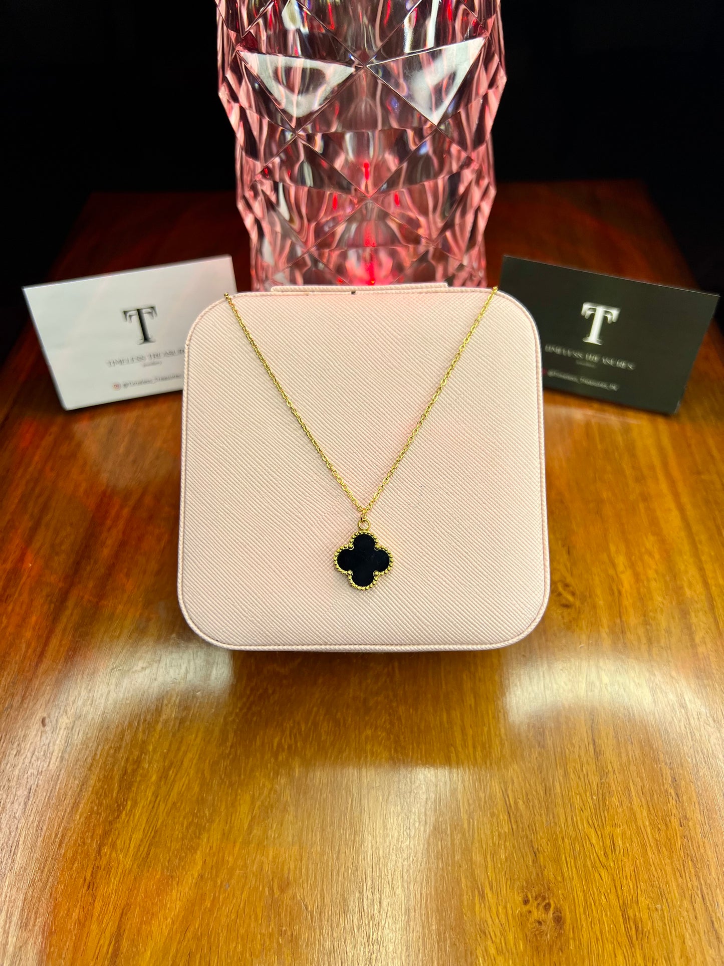 Premium Quality Stainless Steel 18k Double Side Clover Black/White Necklace