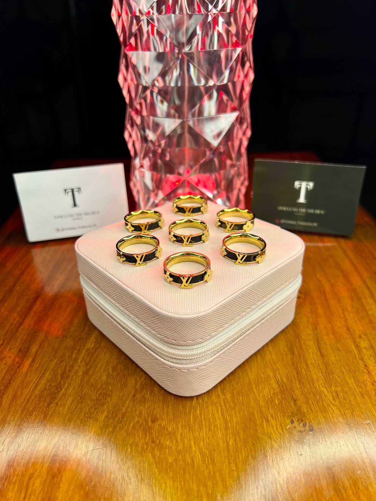 Premium Quality Stainless Steel 18k Lv Leather Gold Ring