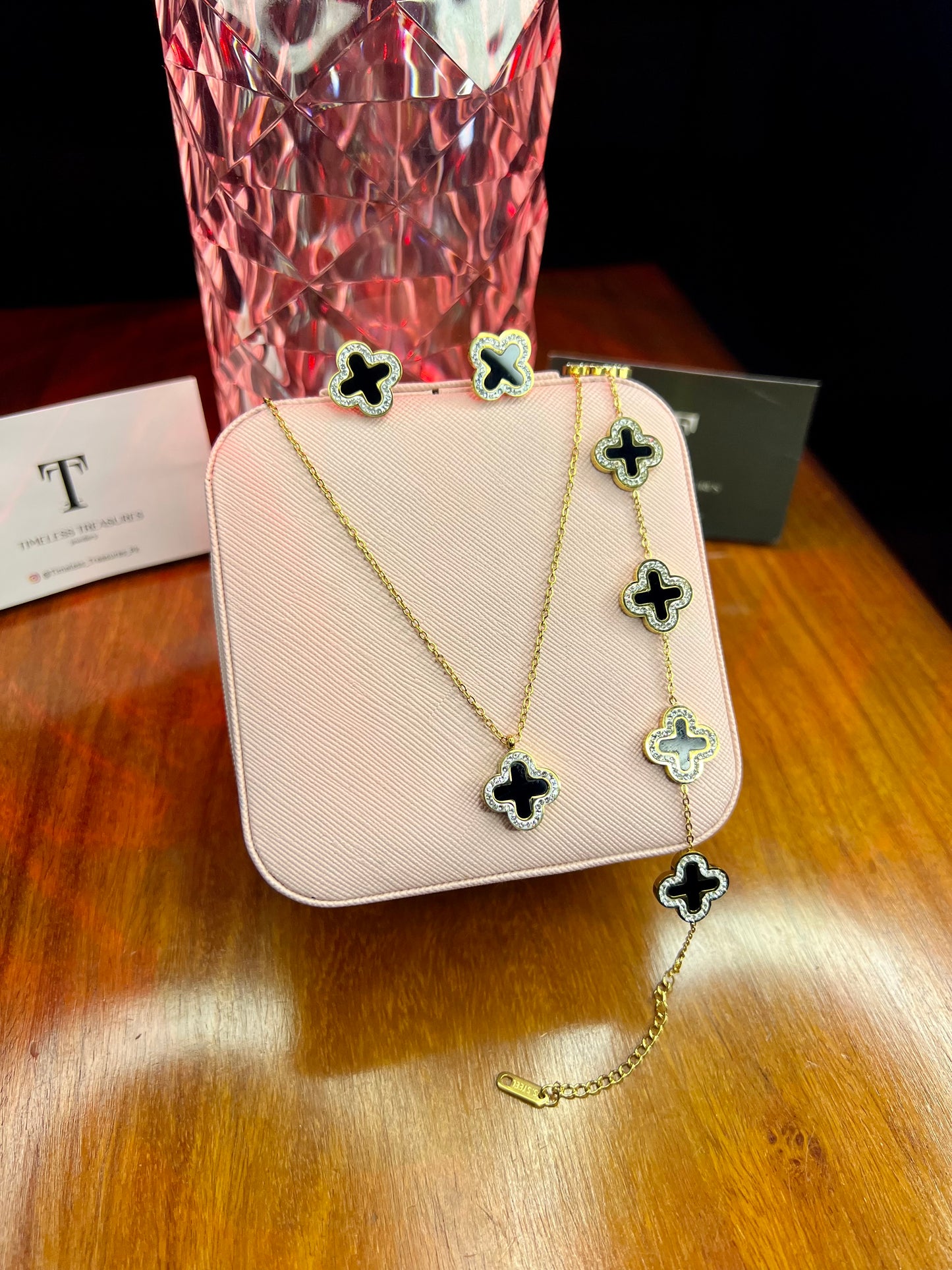 Premium Quality Stainless Steel 18k Black Clover 3pc Set