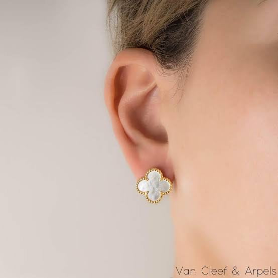 Premium Quality Stainless Steel 18k Clover Studs
