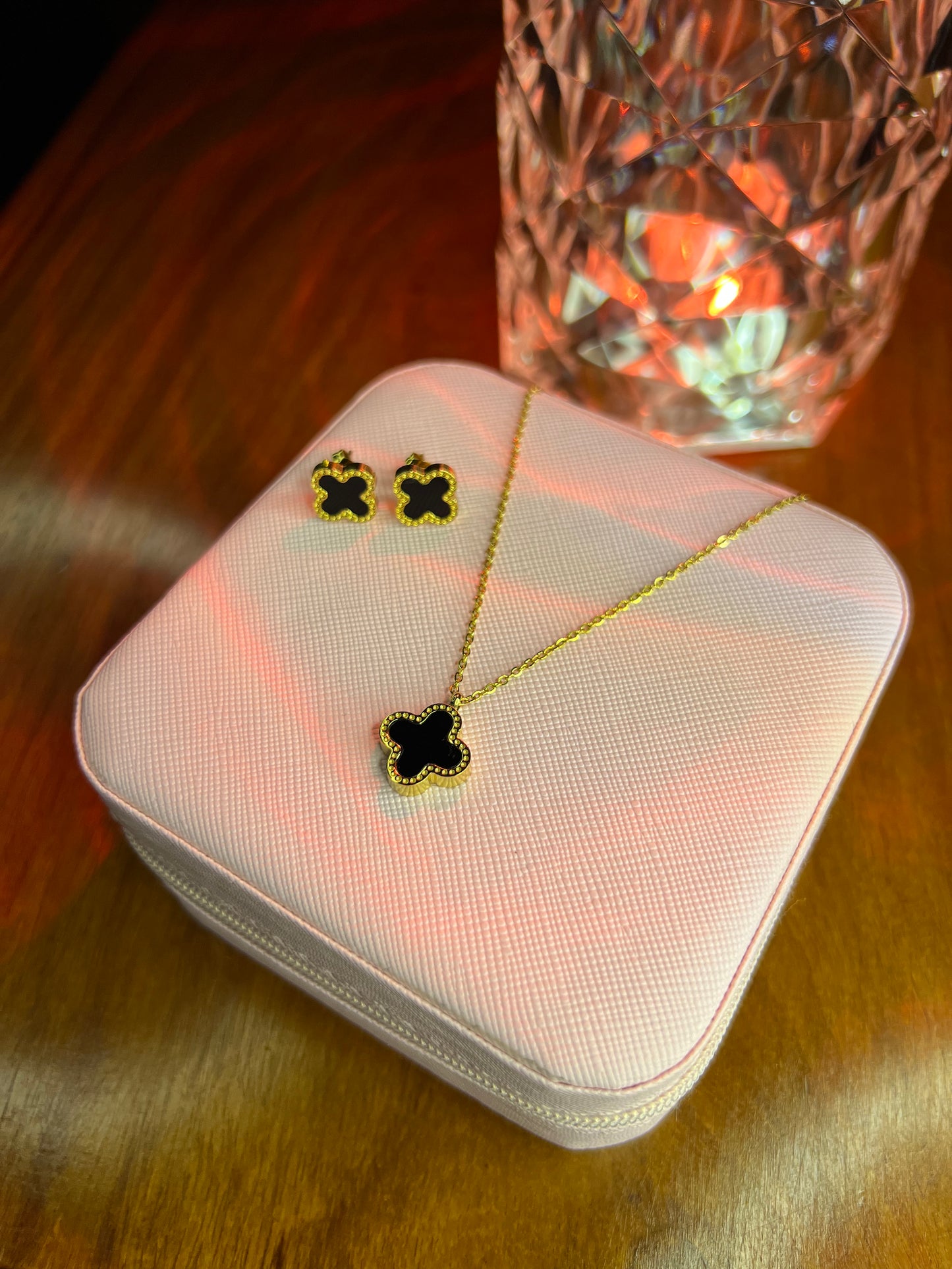 Premium Quality Stainless Steel 18k Black Clover Necklace Earring Set