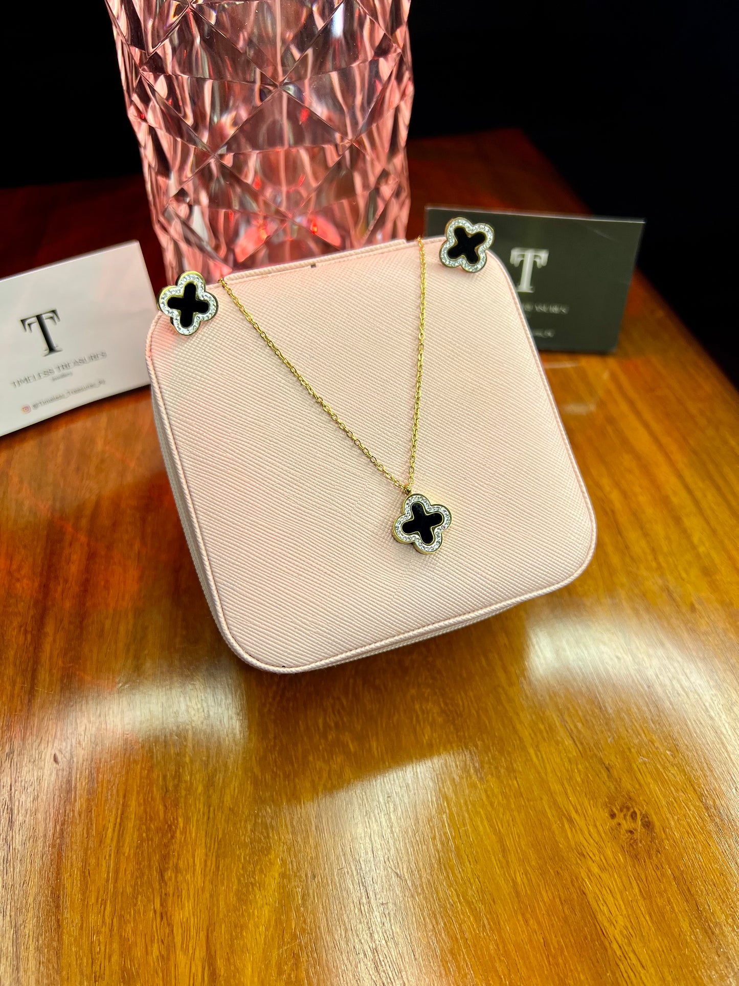 Premium Quality Stainless Steel 18k Luxury Clover Necklace Earring Set