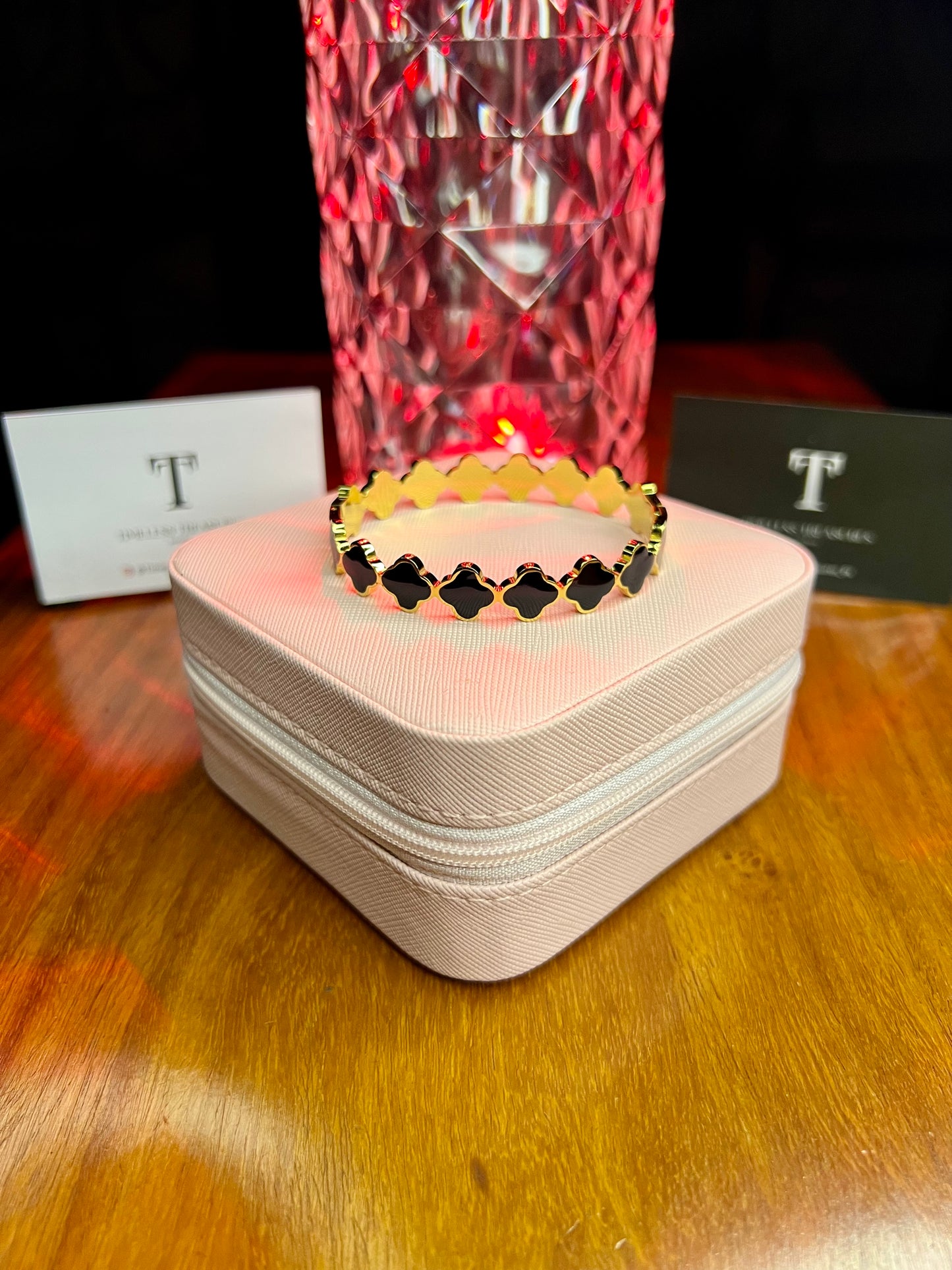 Premium Quality Stainless Steel 18k Black Multi Clove Handcuff