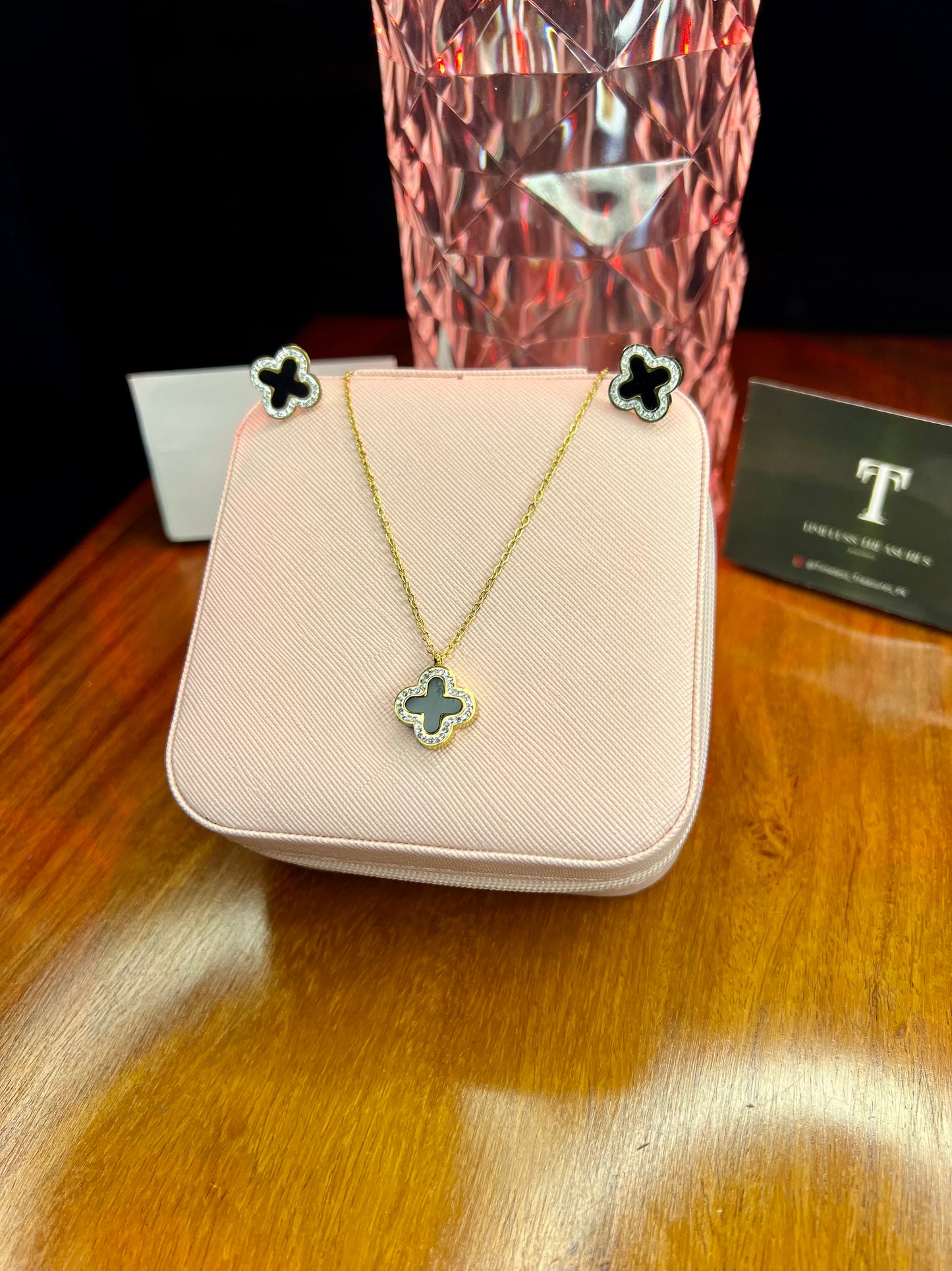 Premium Quality Stainless Steel 18k Luxury Clover Necklace Earring Set