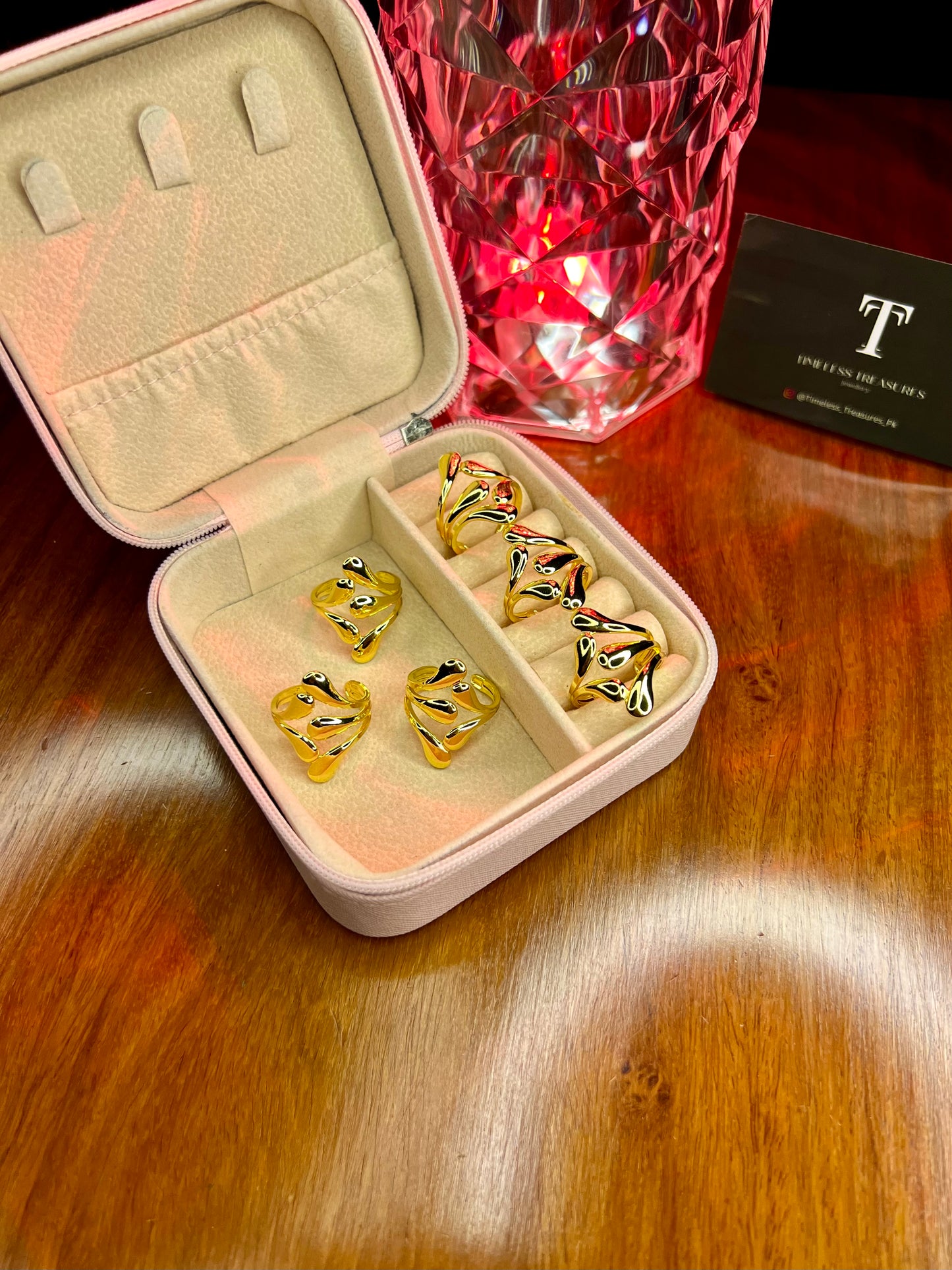 Premium Quality Stainless Steel 18k Crown Flow Ring