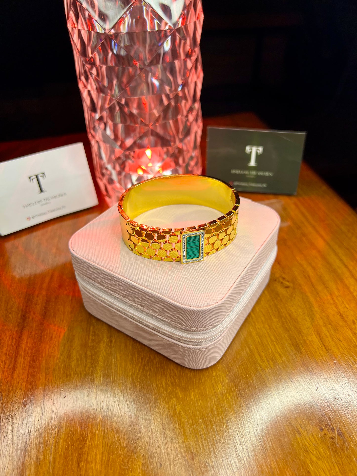 Premium Quality Stainless Steel 18k Green Tag Luxury Handcuff