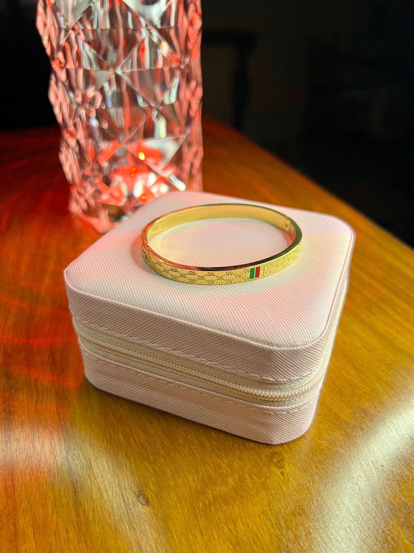 Premium Quality Stainless Steel 18k Gucci Classic HandCuff