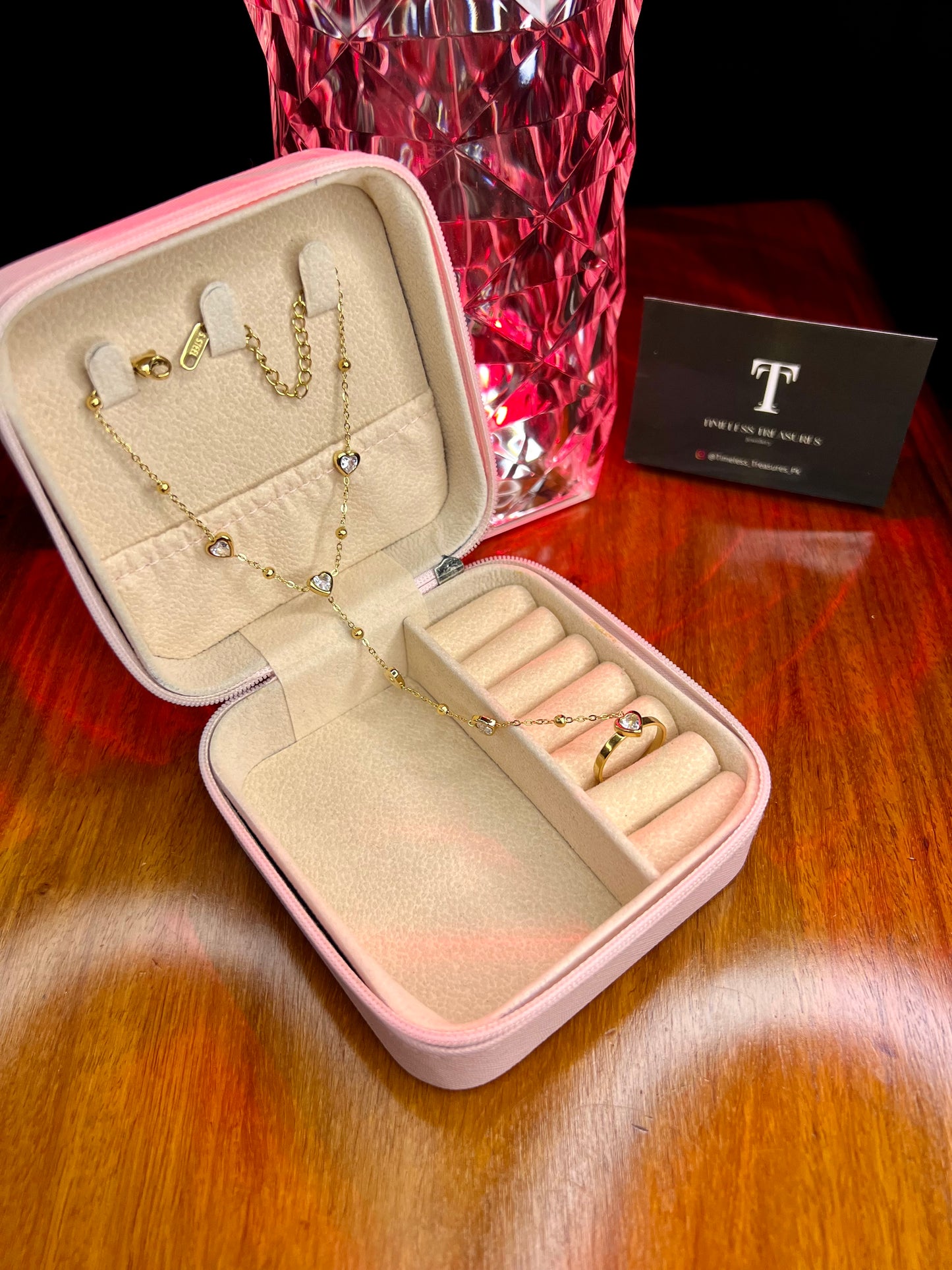 Premium Quality Stainless Steel 18k Stone Heart Ringlet