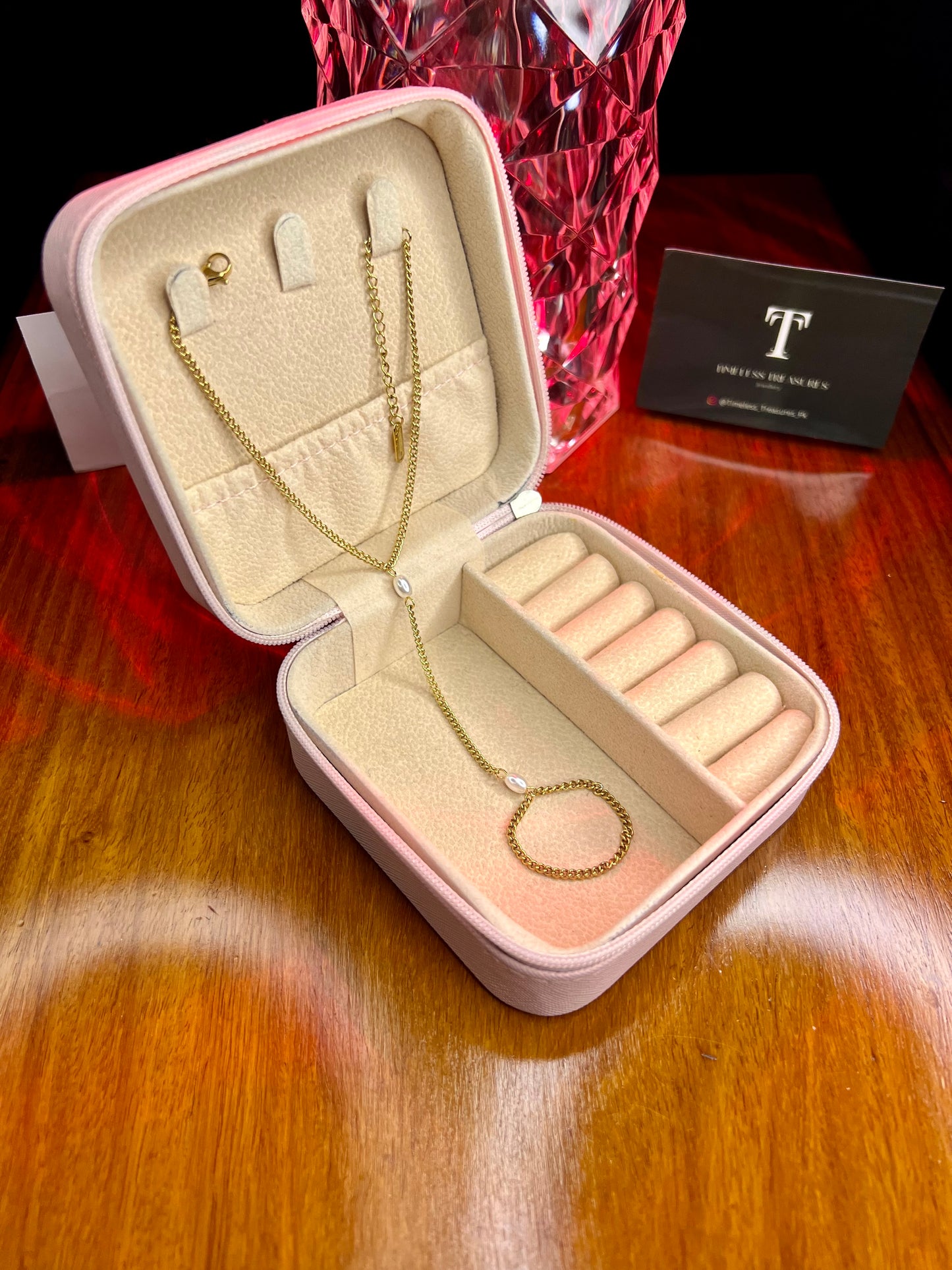 Premium Quality Stainless Steel 18k Serene Pearl Ringlet