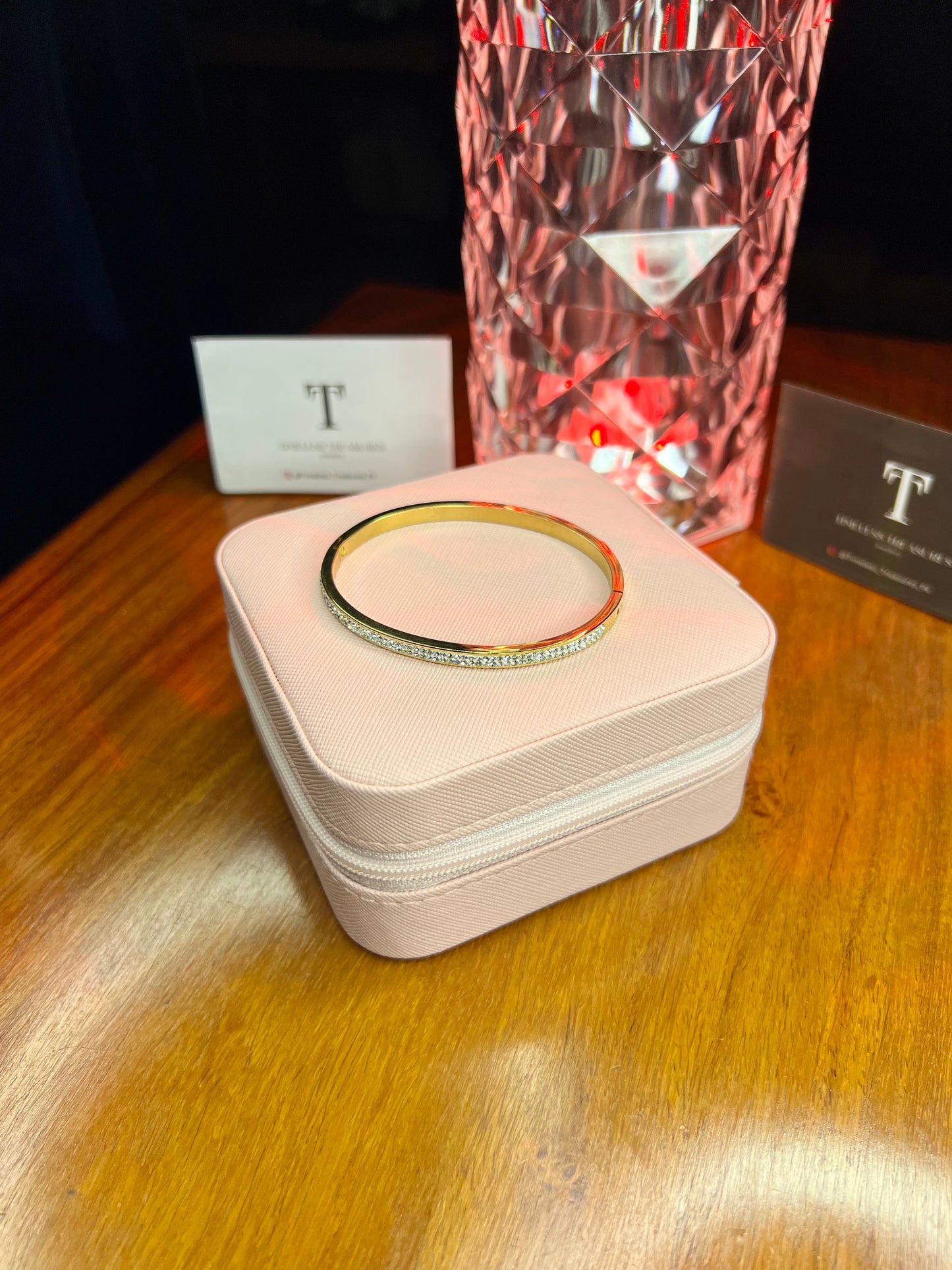 Premium Quality Stainless Steel 18k Lumière Handcuff