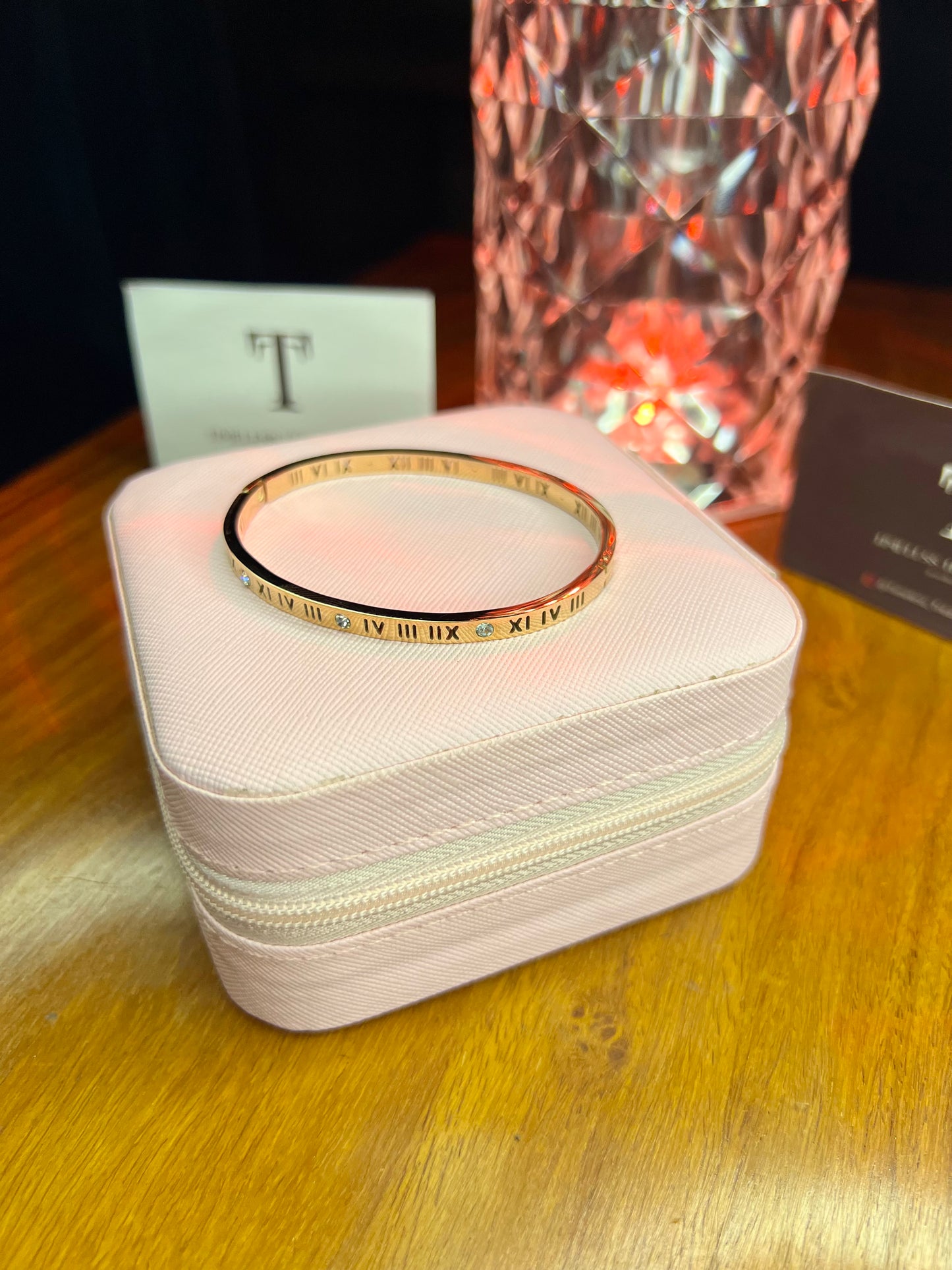 Premium Quality Stainless Steel 18k Roman Stone Rose Gold Handcuff