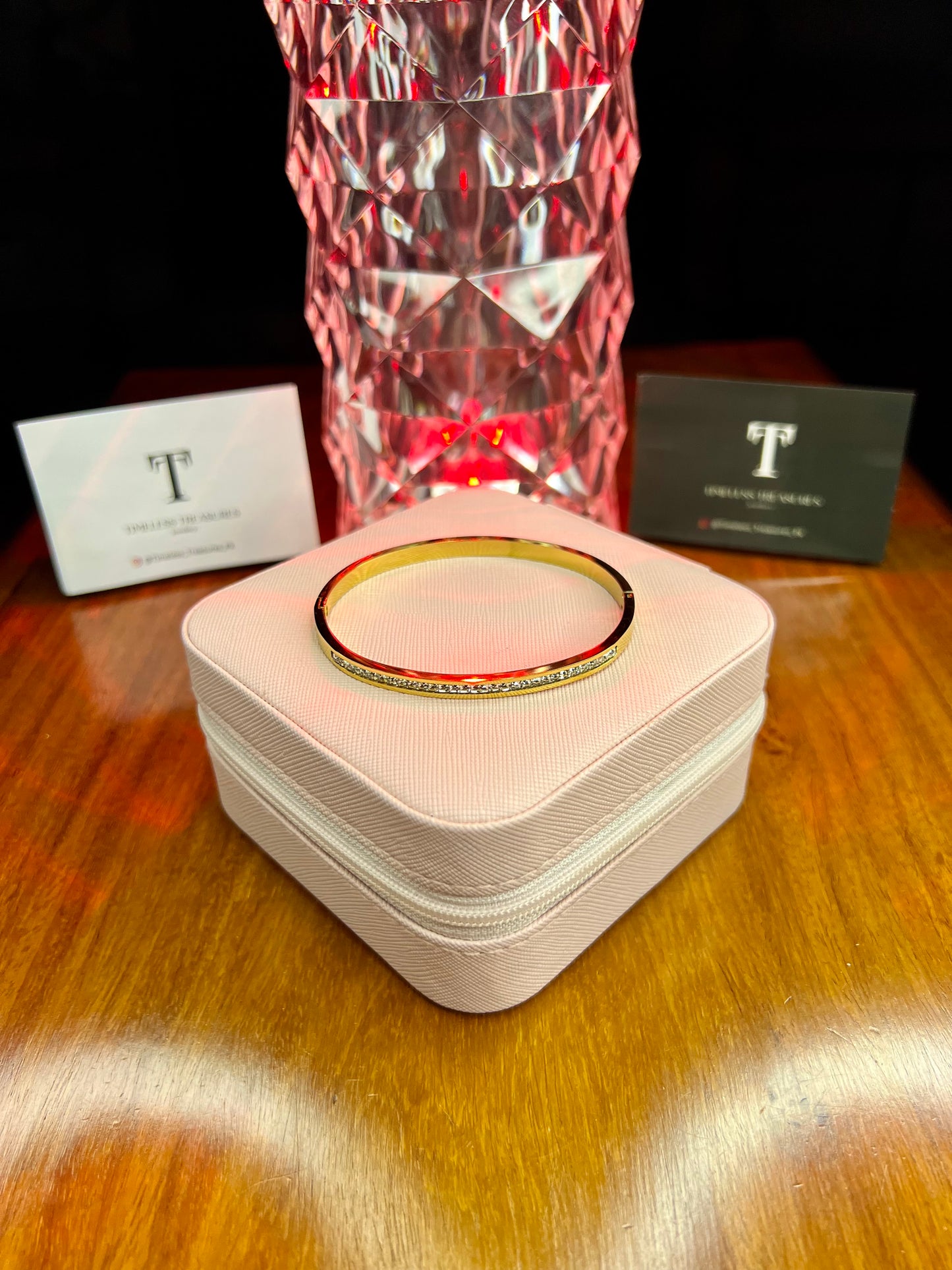 Premium Quality Stainless Steel 18k Rhinestone Sleek Handcuff