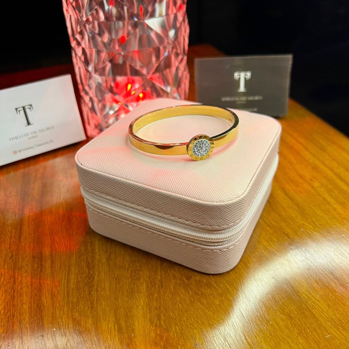 Premium Quality Stainless Steel 18k Vogue Roman 4-Piece Set