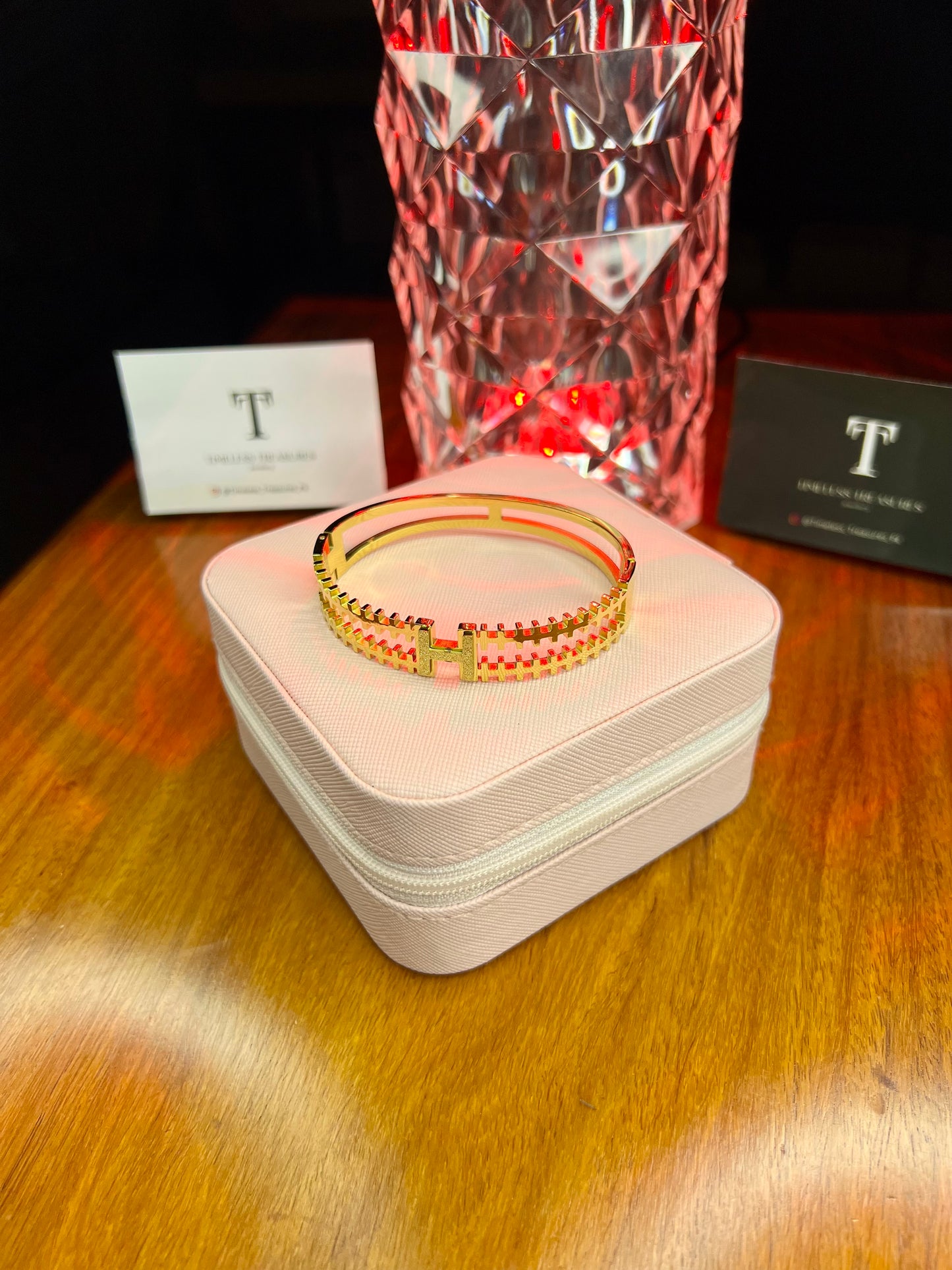 Premium Quality Stainless Steel 18k Golden Hermes Handcuff